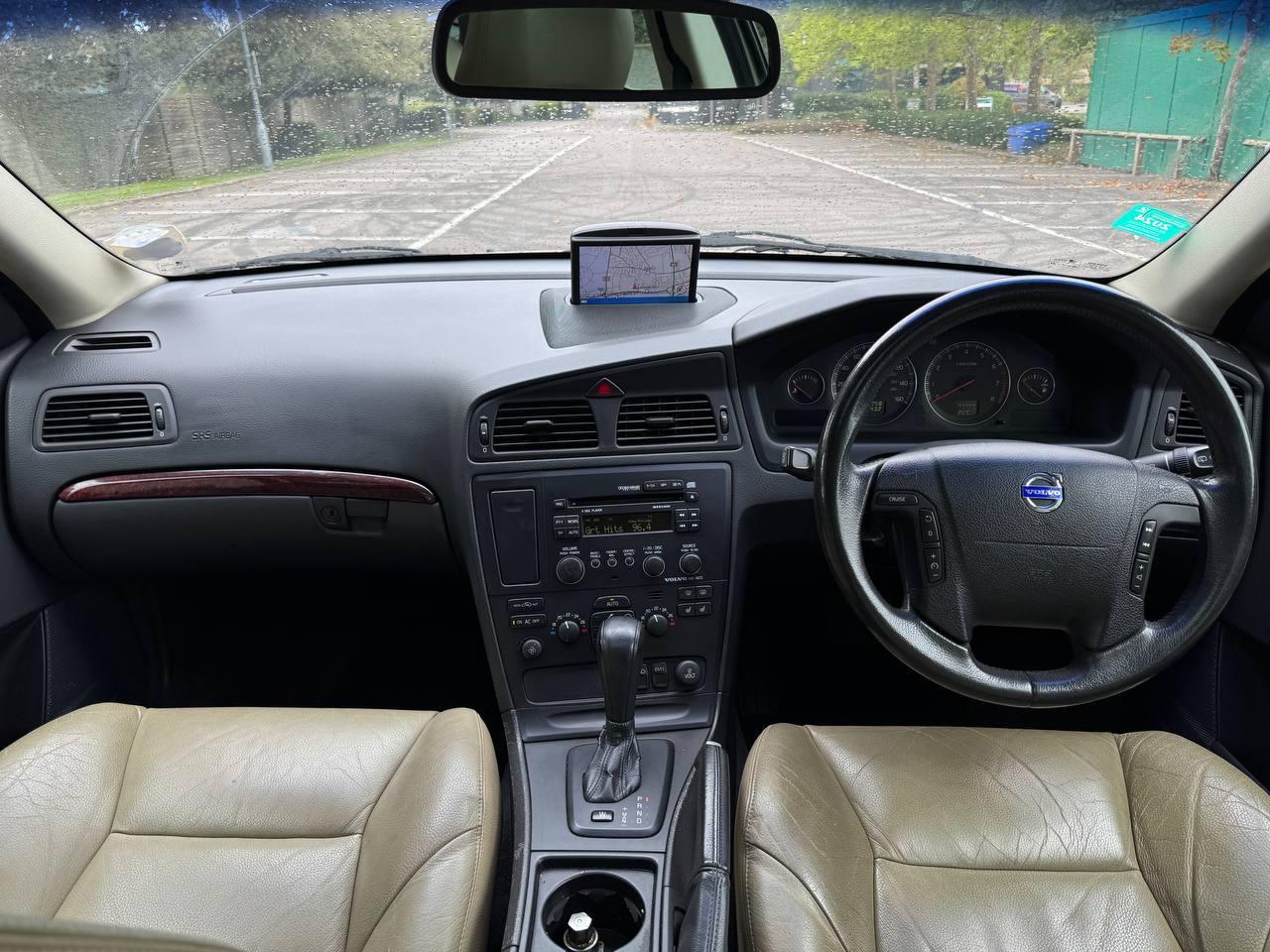 Volvo V70 2.3 T5 SE Estate 5dr Petrol Geartronic (258 g/km, 250 bhp)