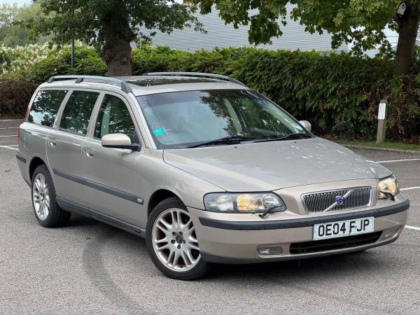Volvo V70 2.3 T5 SE Estate 5dr Petrol Geartronic (258 g/km, 250 bhp)