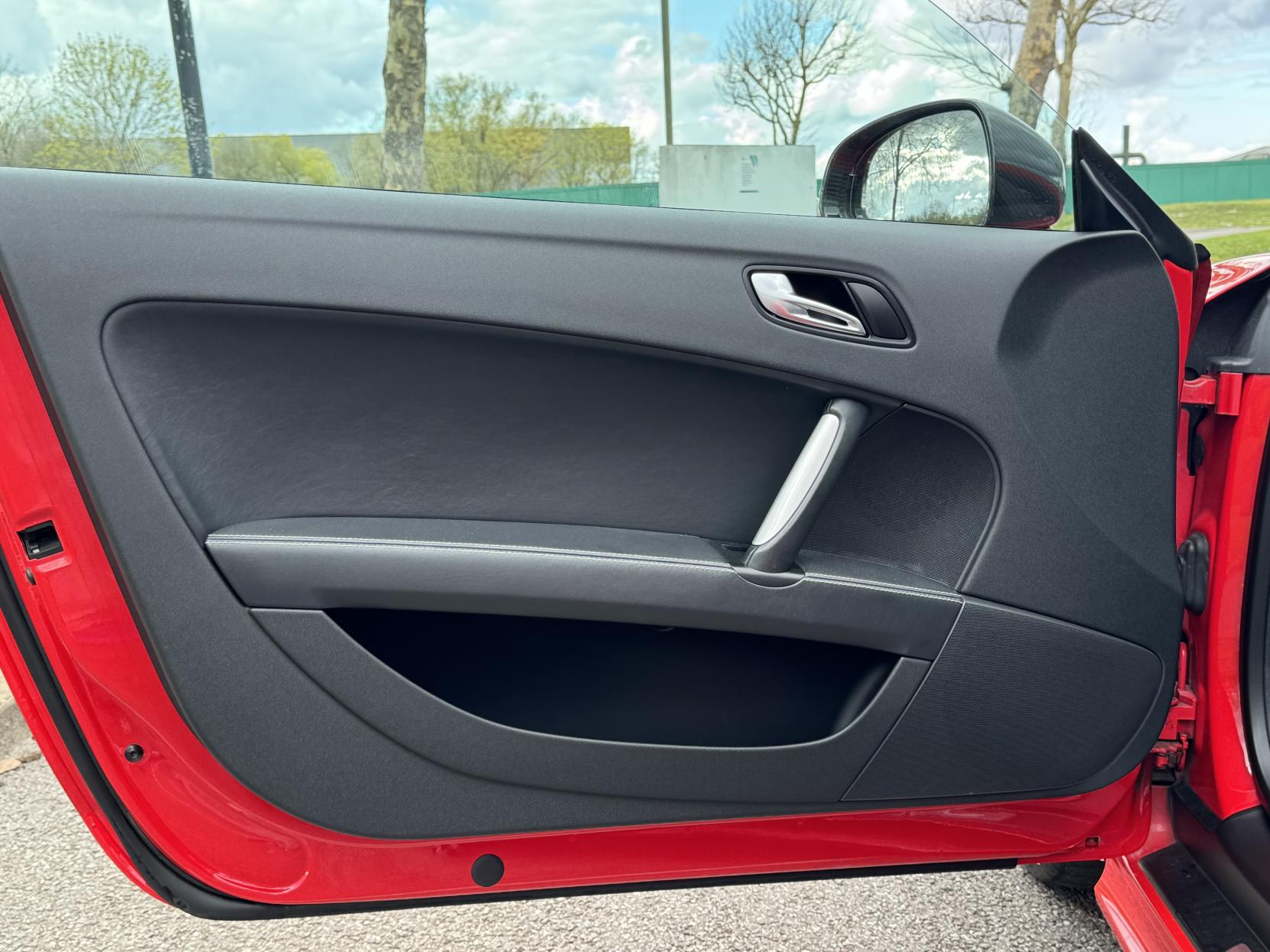 Audi TT RS 2.5 TFSI Plus Coupe 3dr Petrol S Tronic quattro Euro 5 (360 ps)