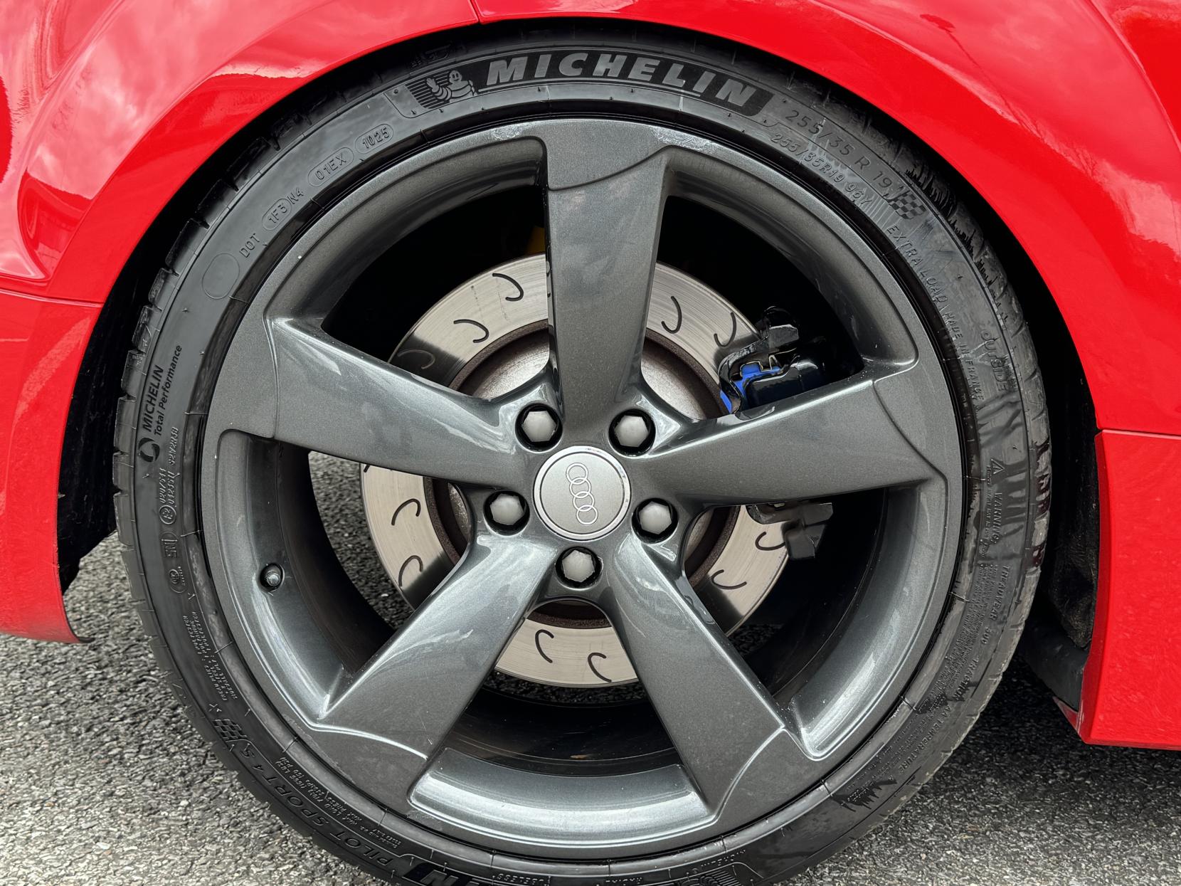 Audi TT RS 2.5 TFSI Plus Coupe 3dr Petrol S Tronic quattro Euro 5 (360 ps)