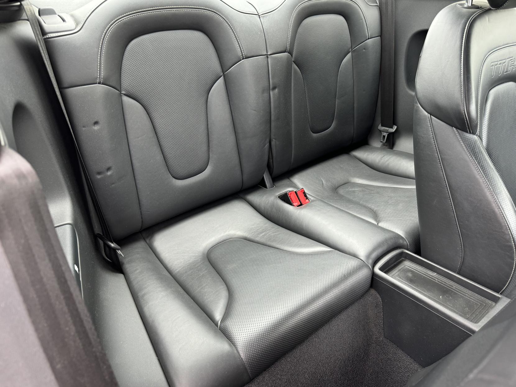 Audi TT RS 2.5 TFSI Plus Coupe 3dr Petrol S Tronic quattro Euro 5 (360 ps)