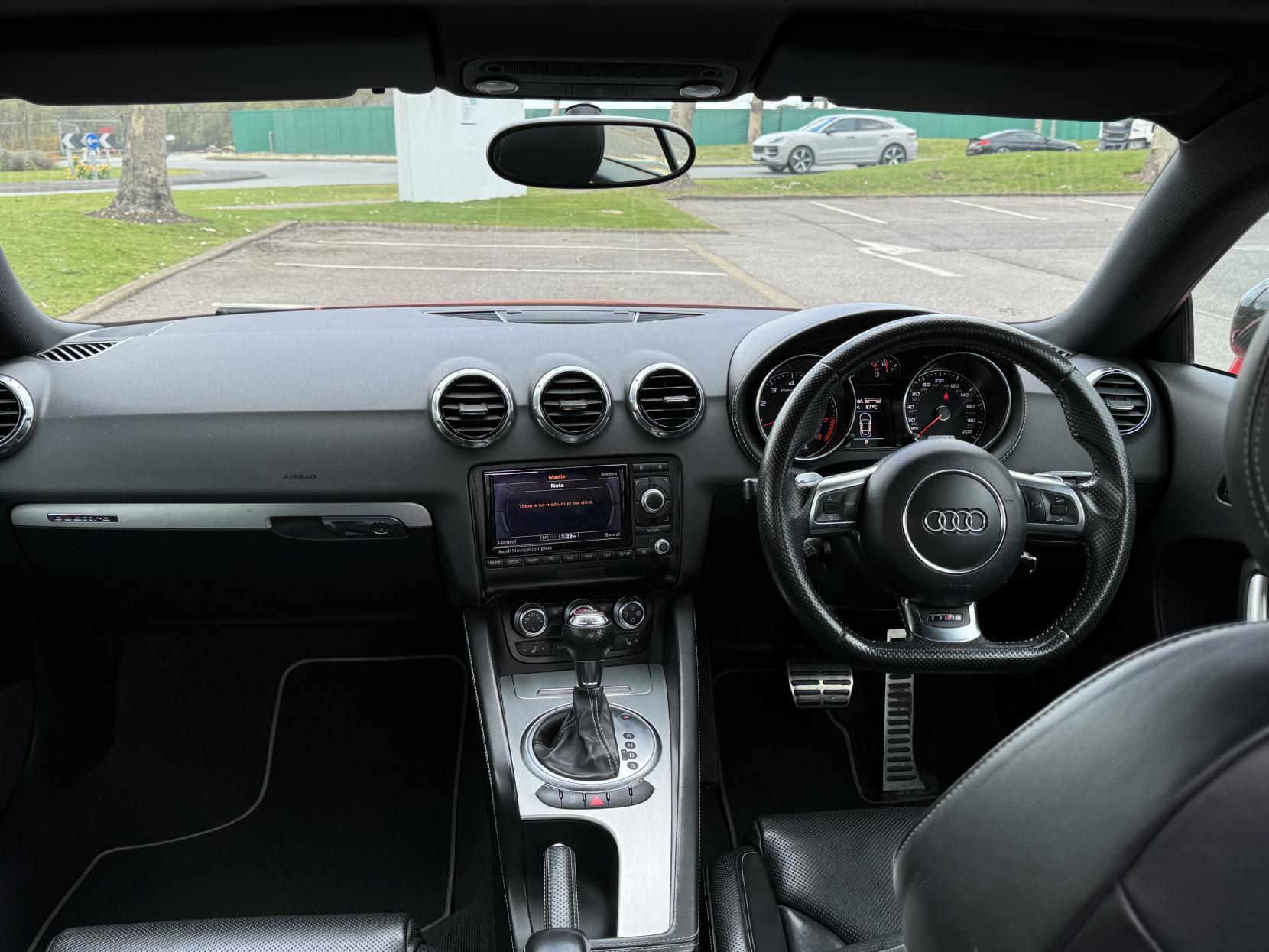 Audi TT RS 2.5 TFSI Plus Coupe 3dr Petrol S Tronic quattro Euro 5 (360 ps)