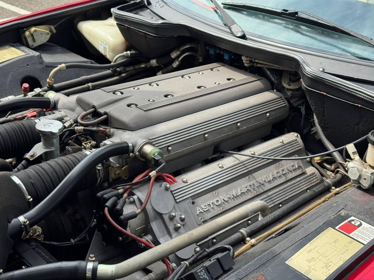 Aston Martin Virage 5.3