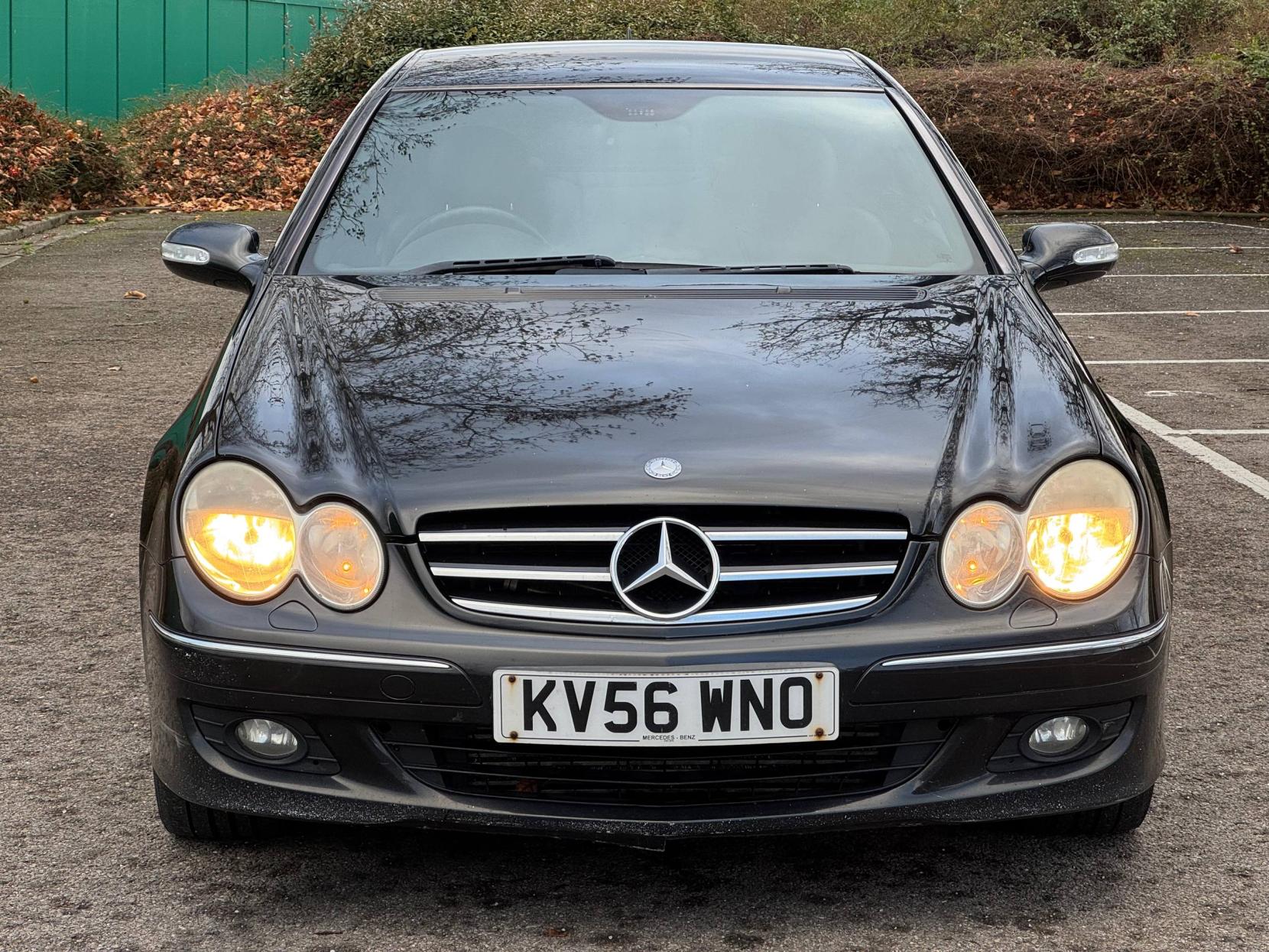 Mercedes-Benz CLK 3.0 CLK320 CDI Avantgarde Coupe 2dr Diesel 7G-Tronic (195 g/km, 221 bhp)