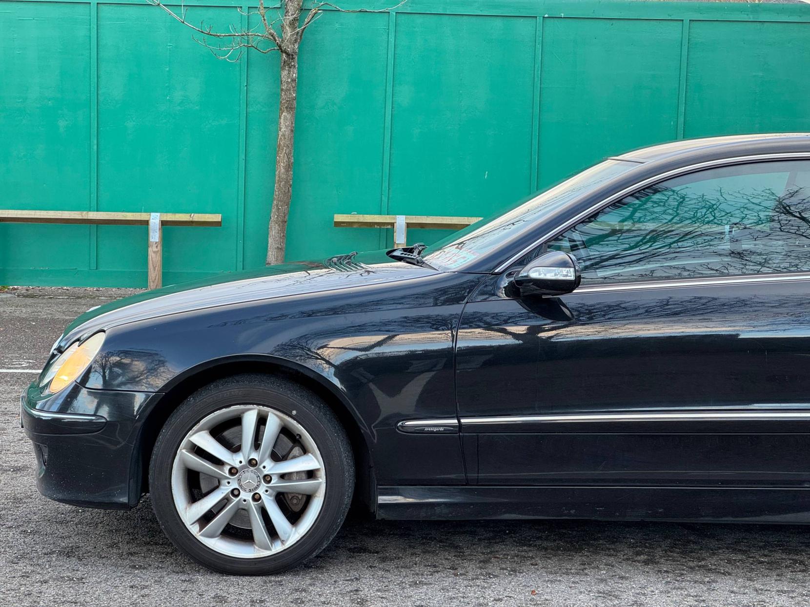 Mercedes-Benz CLK 3.0 CLK320 CDI Avantgarde Coupe 2dr Diesel 7G-Tronic (195 g/km, 221 bhp)