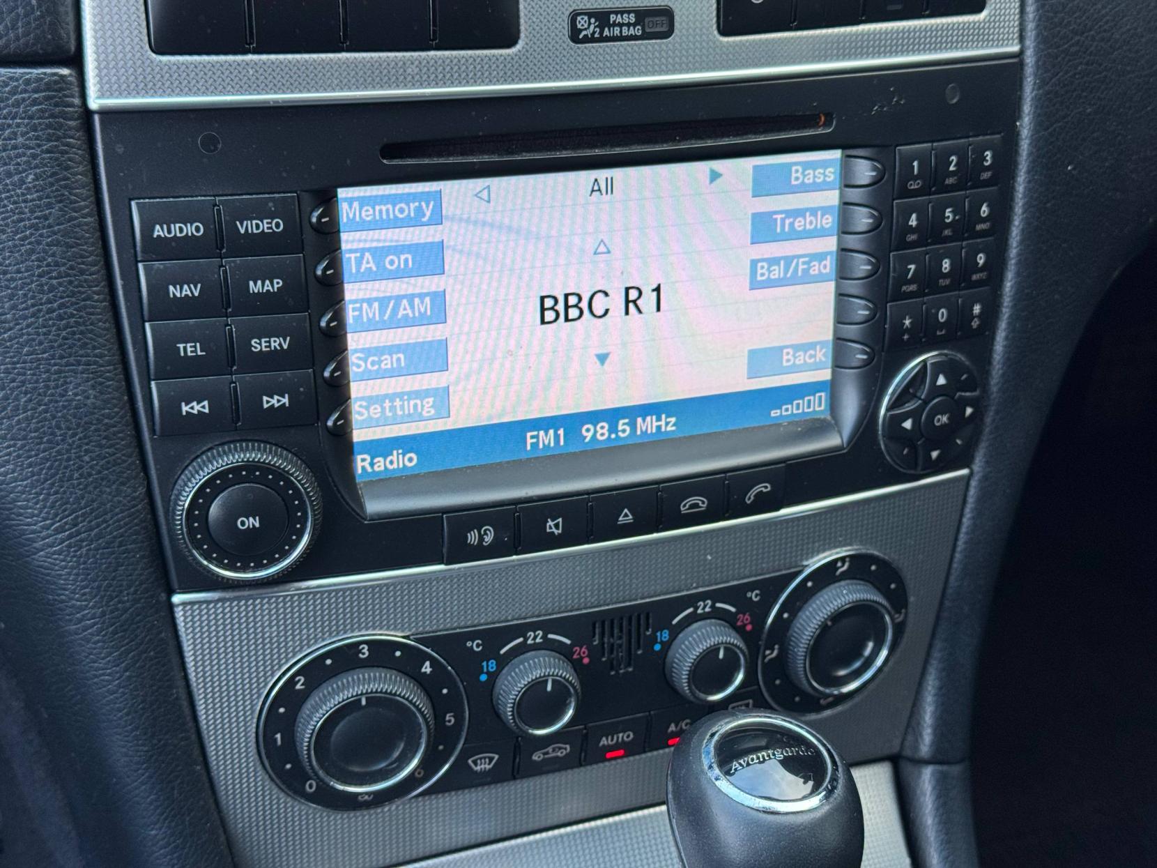 Mercedes-Benz CLK 3.0 CLK320 CDI Avantgarde Coupe 2dr Diesel 7G-Tronic (195 g/km, 221 bhp)