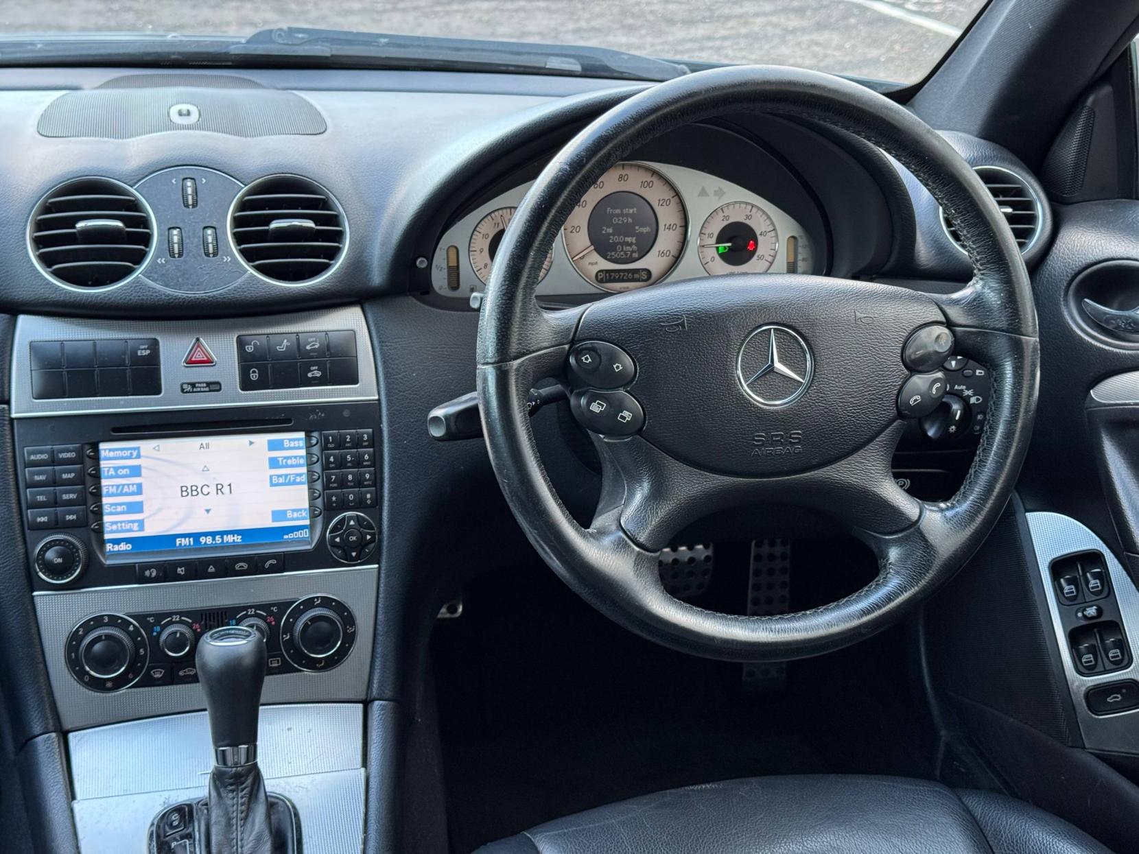 Mercedes-Benz CLK 3.0 CLK320 CDI Avantgarde Coupe 2dr Diesel 7G-Tronic (195 g/km, 221 bhp)