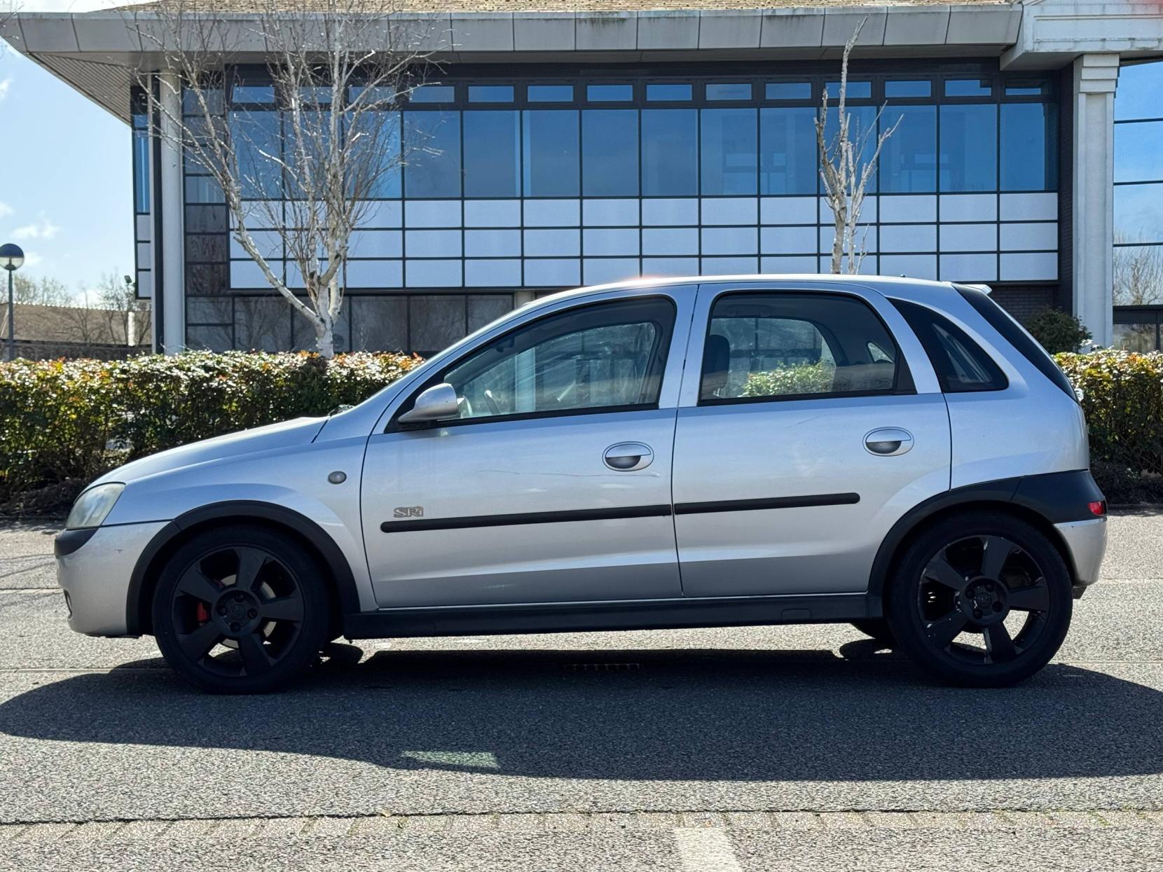 Vauxhall Corsa 1.4i 16v SRi Hatchback 5dr Petrol Manual (a/c) (173 g/km, 89 bhp)