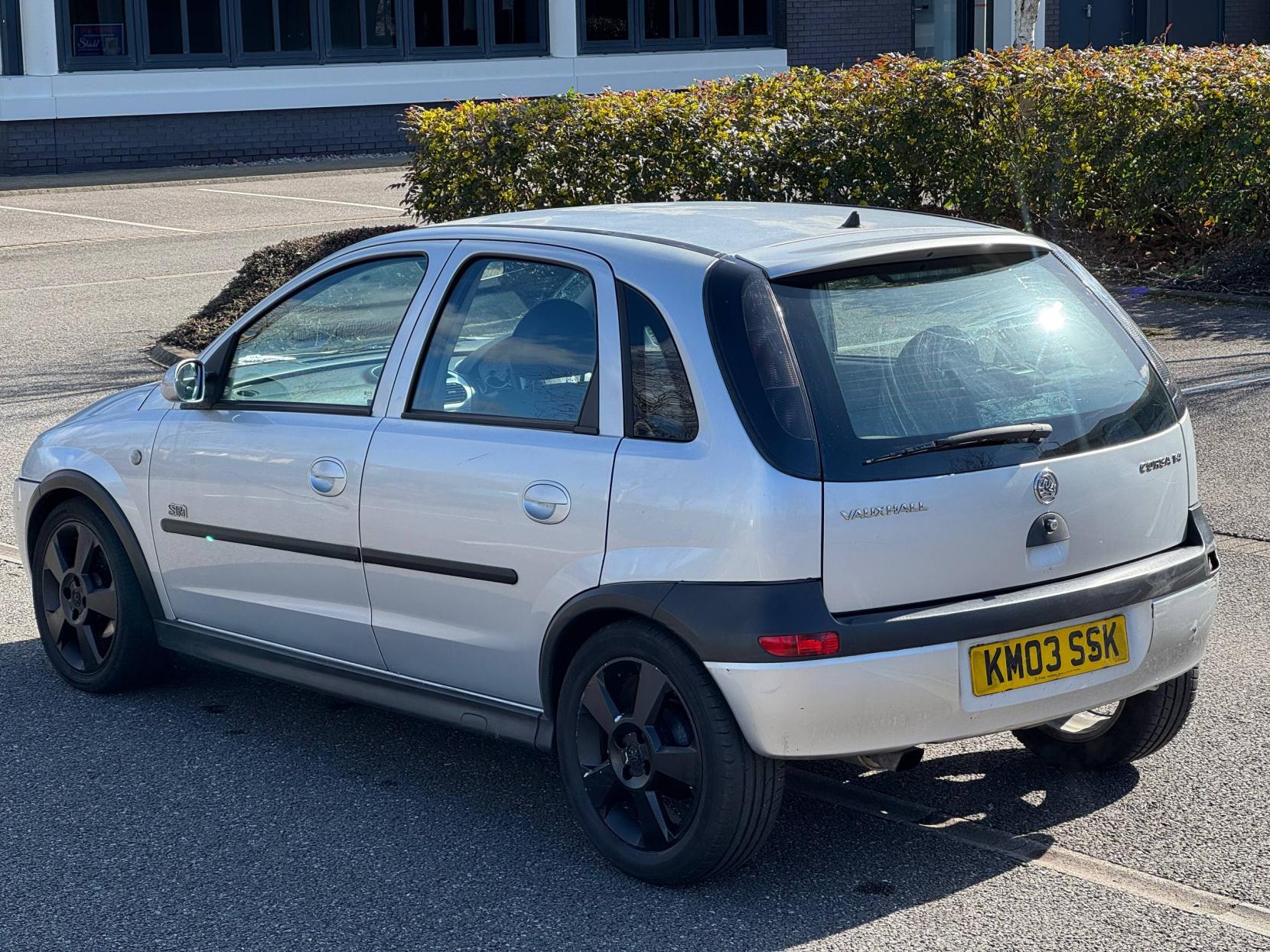 Vauxhall Corsa 1.4i 16v SRi Hatchback 5dr Petrol Manual (a/c) (173 g/km, 89 bhp)