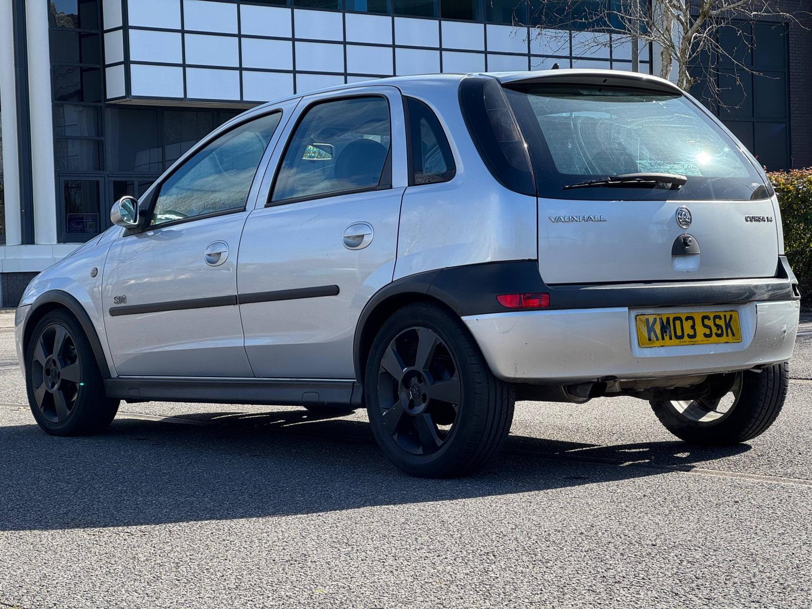 Vauxhall Corsa 1.4i 16v SRi Hatchback 5dr Petrol Manual (a/c) (173 g/km, 89 bhp)