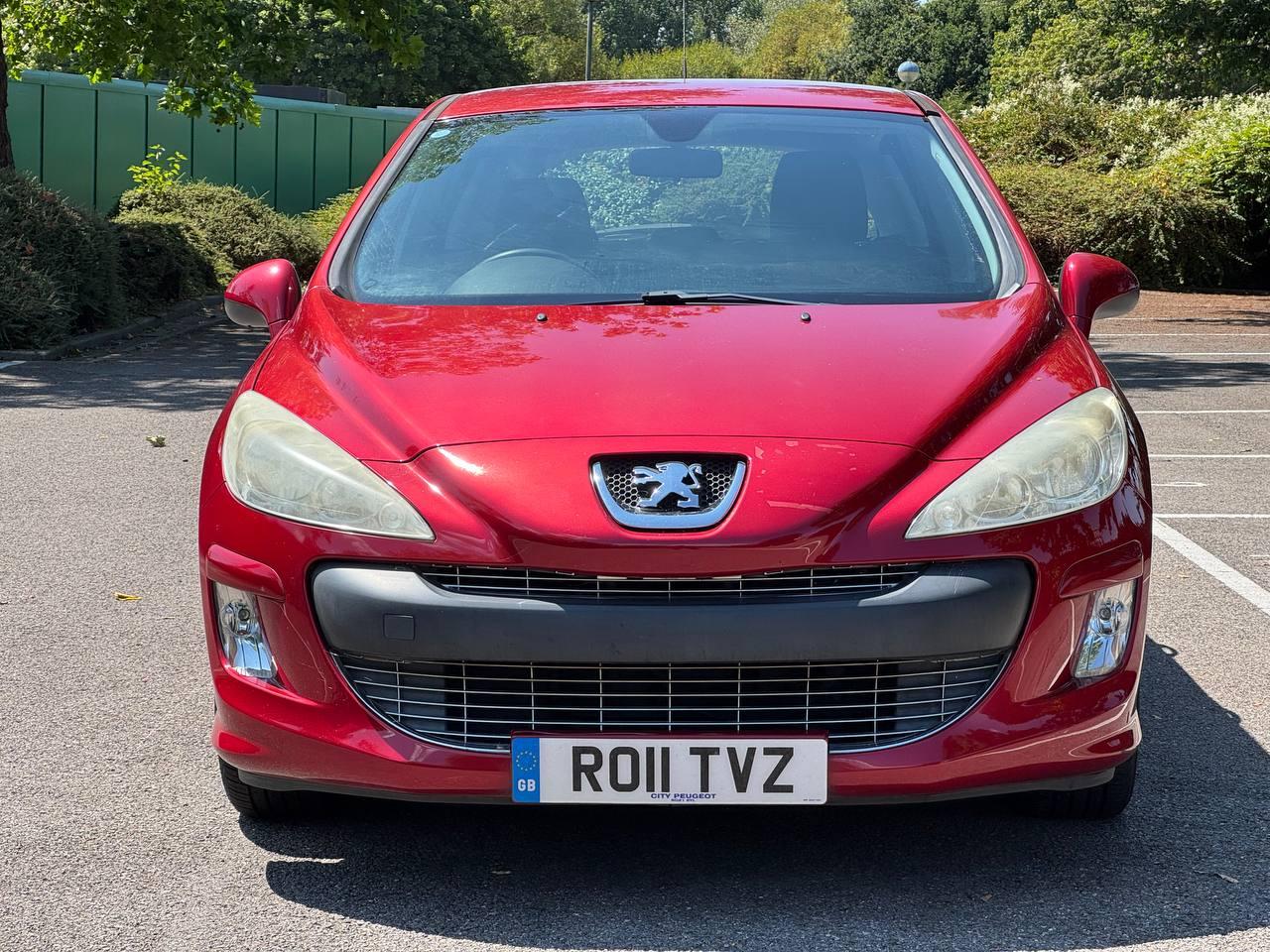 Peugeot 308 1.6 VTi Envy Hatchback 5dr Petrol Manual (147 g/km, 120 bhp)