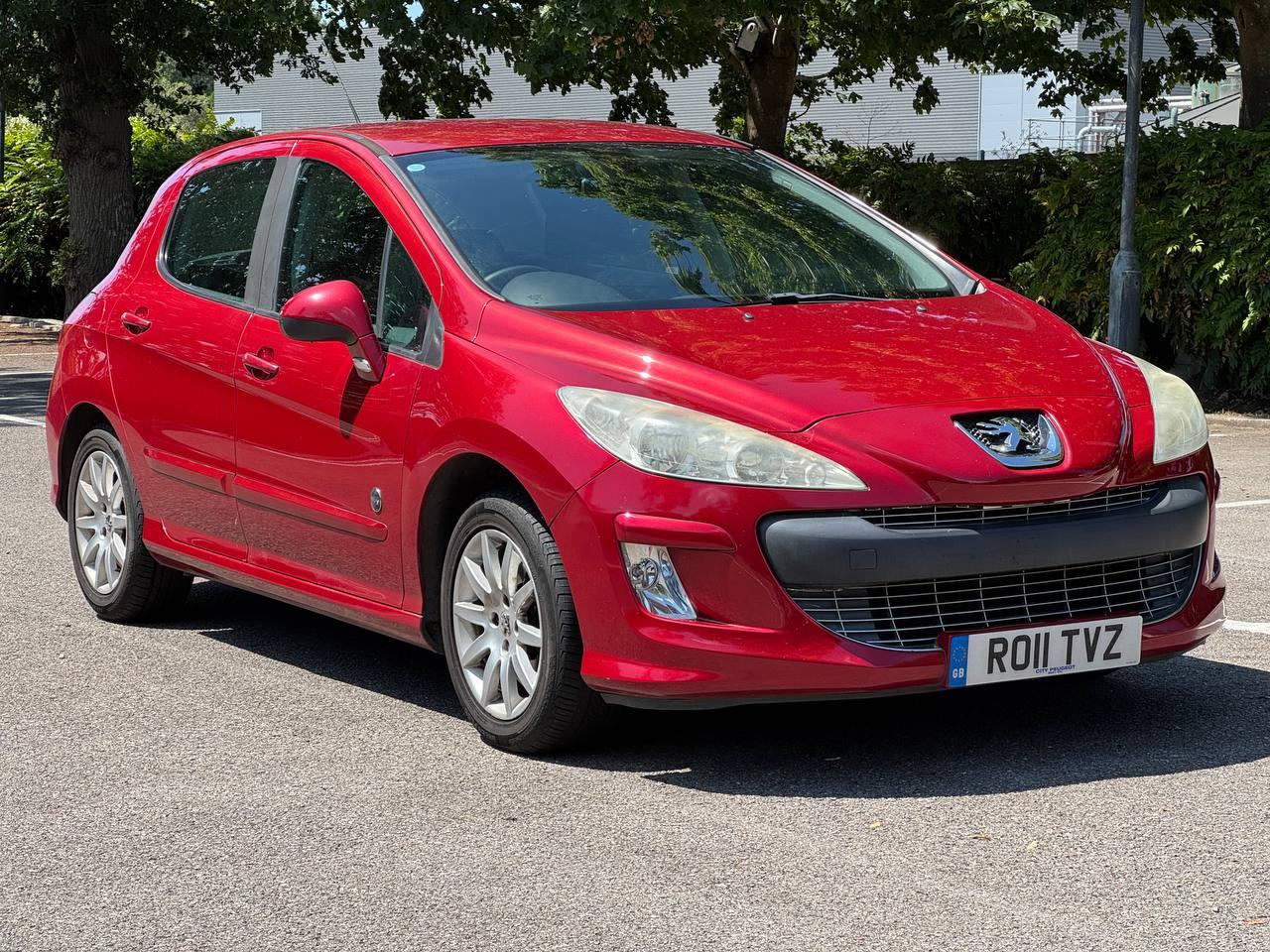 Peugeot 308 1.6 VTi Envy Hatchback 5dr Petrol Manual (147 g/km, 120 bhp)