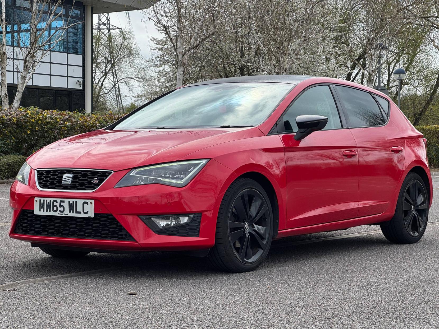 SEAT Leon 1.4 TSI FR Black Technology Hatchback 5dr Petrol Manual Euro 6 (s/s) (125 ps)
