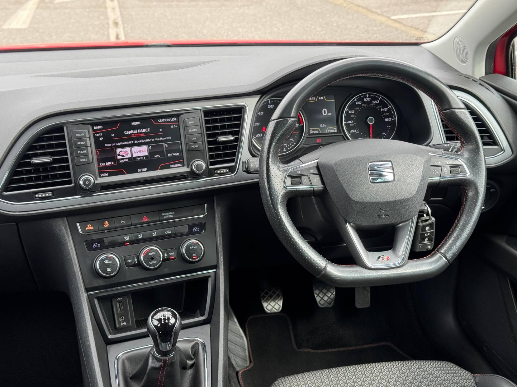 SEAT Leon 1.4 TSI FR Black Technology Hatchback 5dr Petrol Manual Euro 6 (s/s) (125 ps)