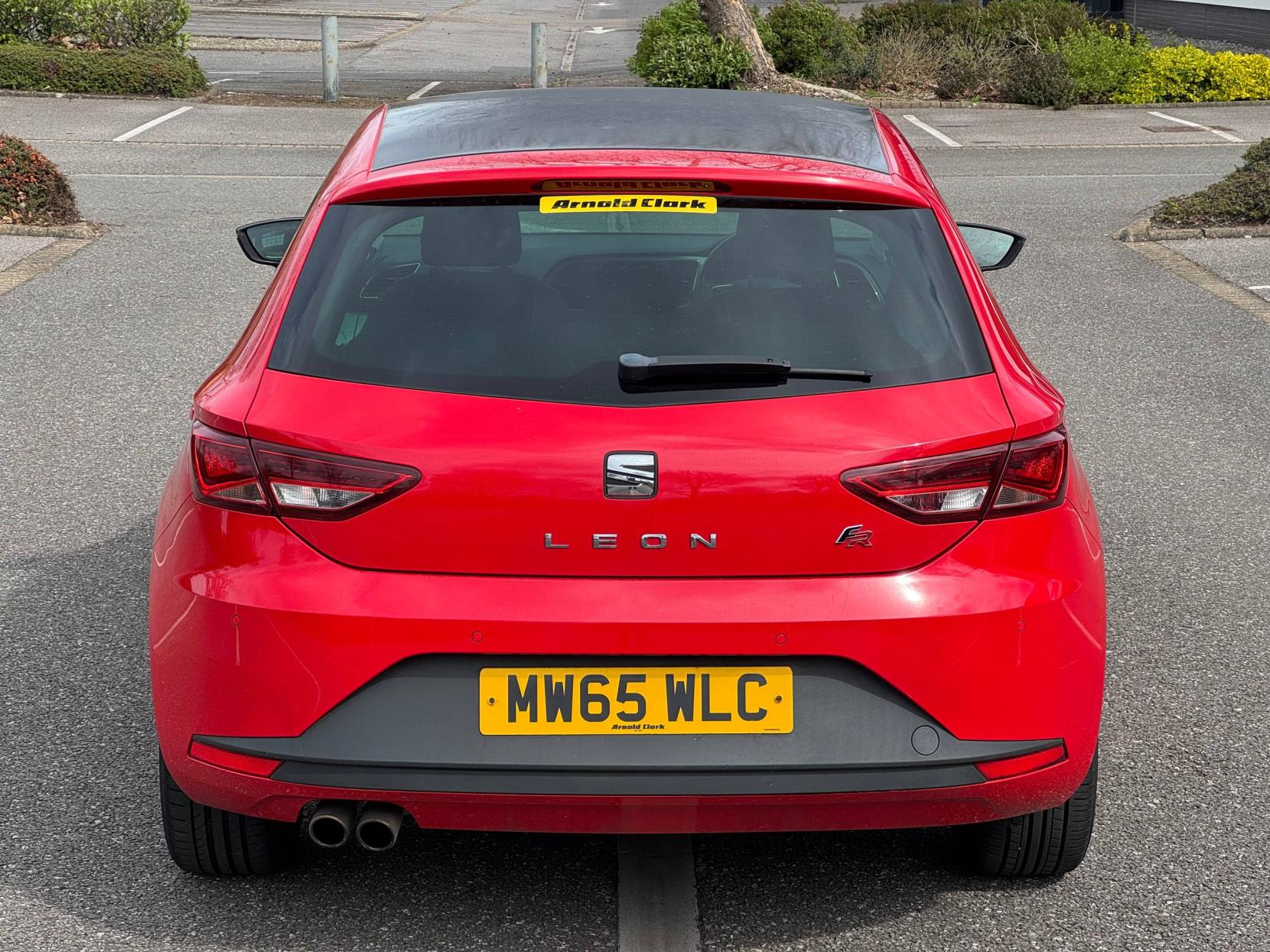 SEAT Leon 1.4 TSI FR Black Technology Hatchback 5dr Petrol Manual Euro 6 (s/s) (125 ps)
