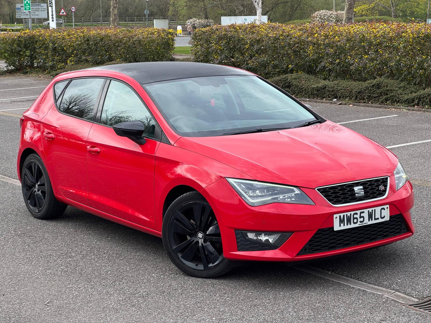 SEAT Leon 1.4 TSI FR Black Technology Hatchback 5dr Petrol Manual Euro 6 (s/s) (125 ps)