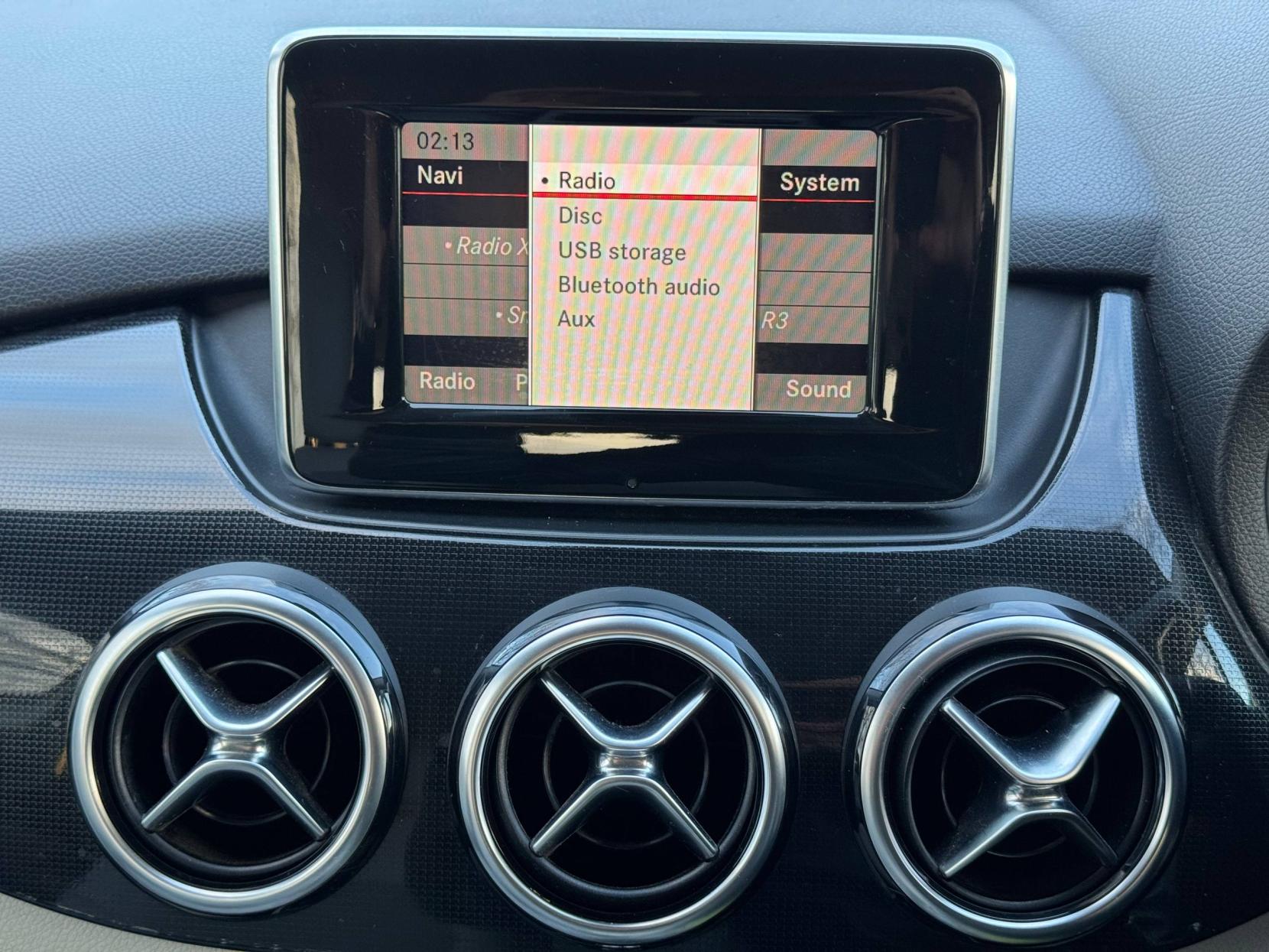 Mercedes-Benz B Class 1.8 B180 CDI BlueEfficiency SE MPV 5dr Diesel Manual Euro 5 (s/s) (109 ps)