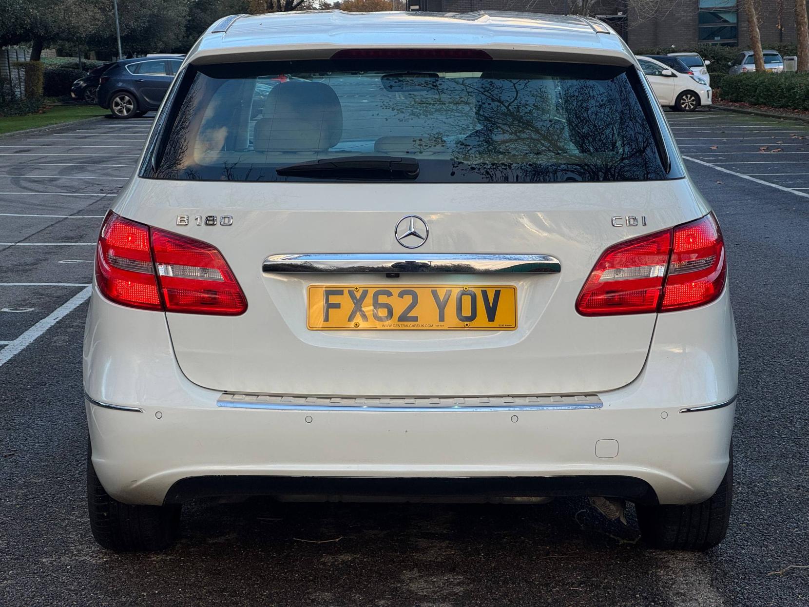 Mercedes-Benz B Class 1.8 B180 CDI BlueEfficiency SE MPV 5dr Diesel Manual Euro 5 (s/s) (109 ps)