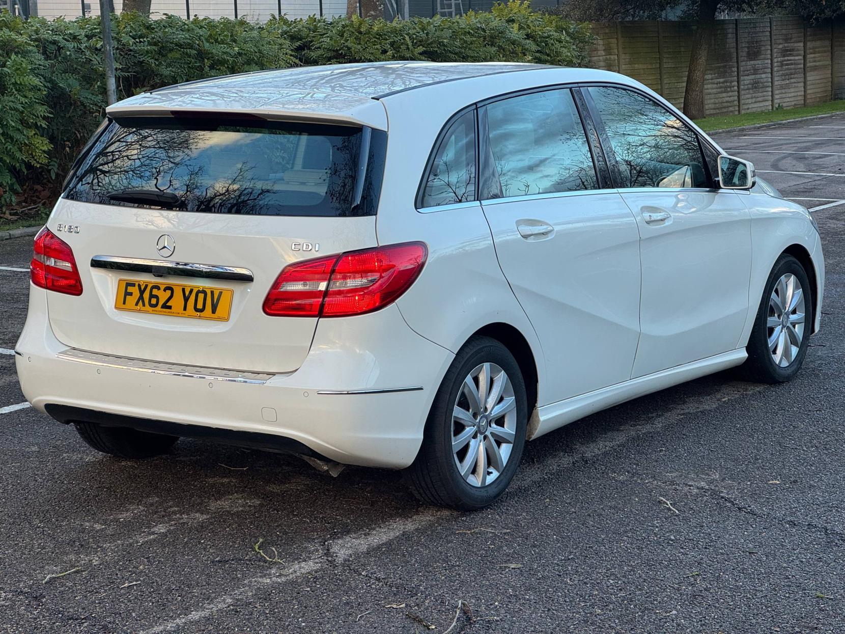 Mercedes-Benz B Class 1.8 B180 CDI BlueEfficiency SE MPV 5dr Diesel Manual Euro 5 (s/s) (109 ps)