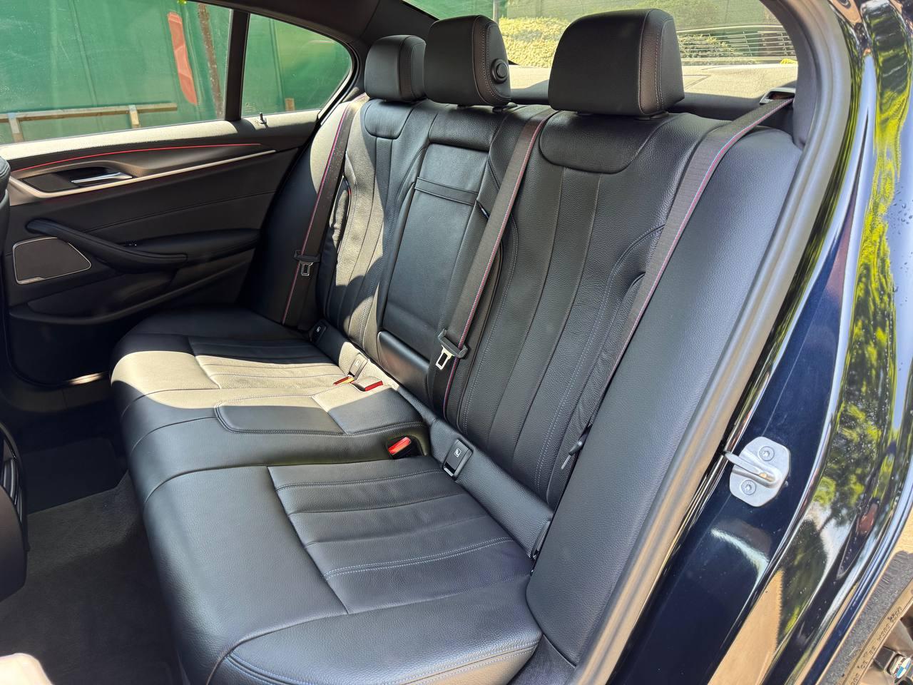 BMW 5 Series 2.0 520d MHT M Sport Saloon 4dr Diesel Hybrid Steptronic Euro 6 (s/s) (190 ps)