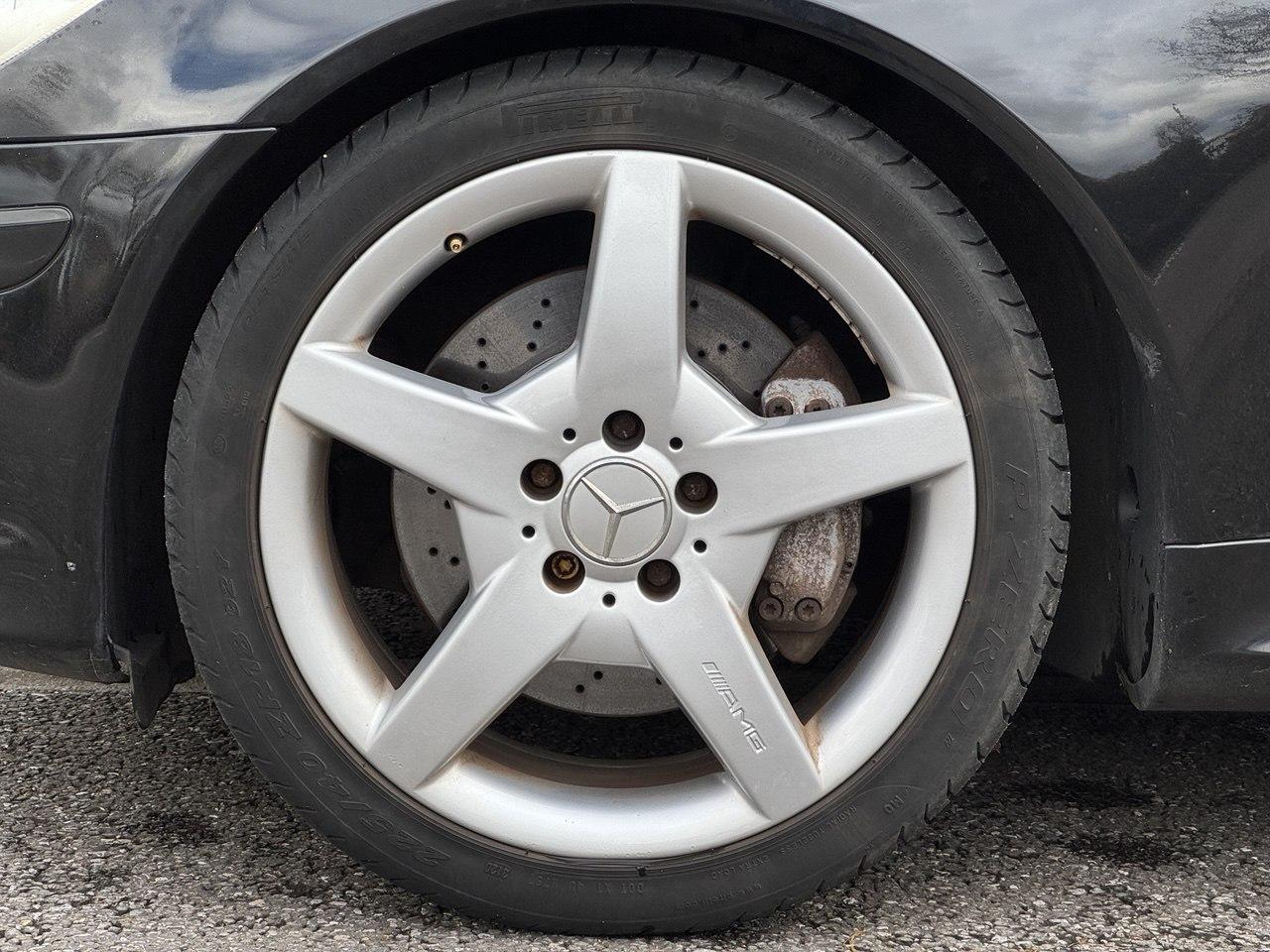 Mercedes-Benz SLK 3.5 SLK350 Convertible 2dr Petrol Manual (255 g/km, 272 bhp)