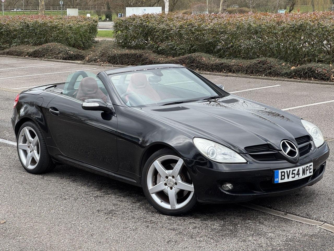 Mercedes-Benz SLK 3.5 SLK350 Convertible 2dr Petrol Manual (255 g/km, 272 bhp)