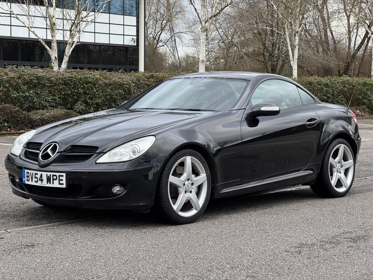 Mercedes-Benz SLK 3.5 SLK350 Convertible 2dr Petrol Manual (255 g/km, 272 bhp)