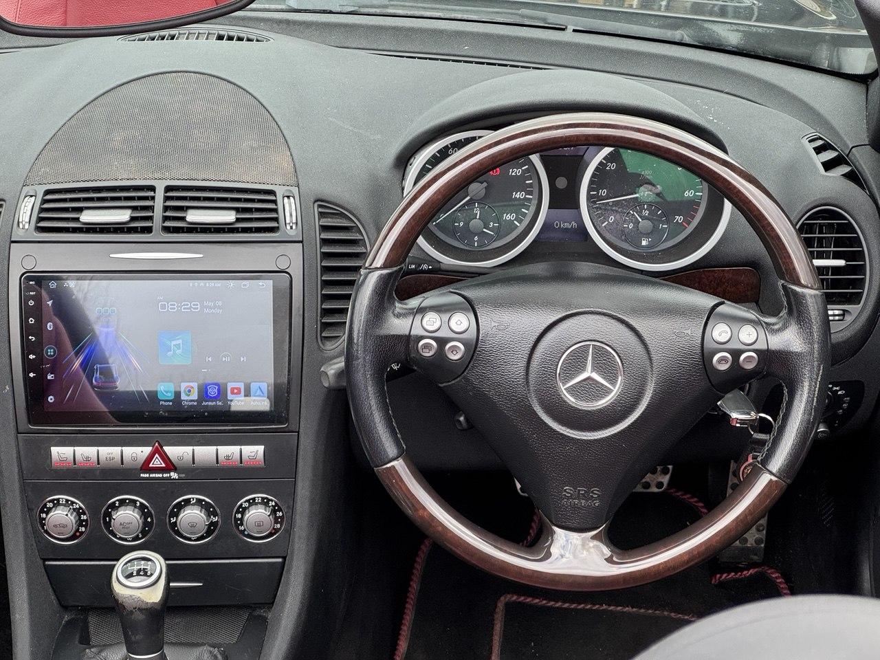 Mercedes-Benz SLK 3.5 SLK350 Convertible 2dr Petrol Manual (255 g/km, 272 bhp)