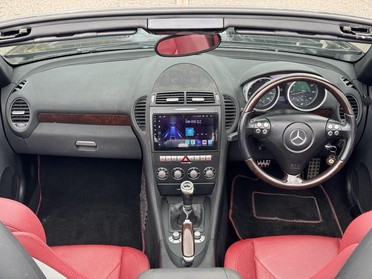 Mercedes-Benz SLK 3.5 SLK350 Convertible 2dr Petrol Manual (255 g/km, 272 bhp)