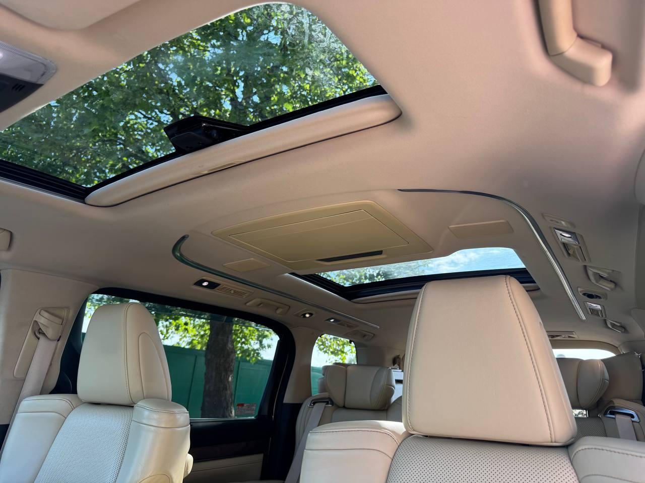 Toyota Alphard Toyota Alphard Executive Lounge Edition