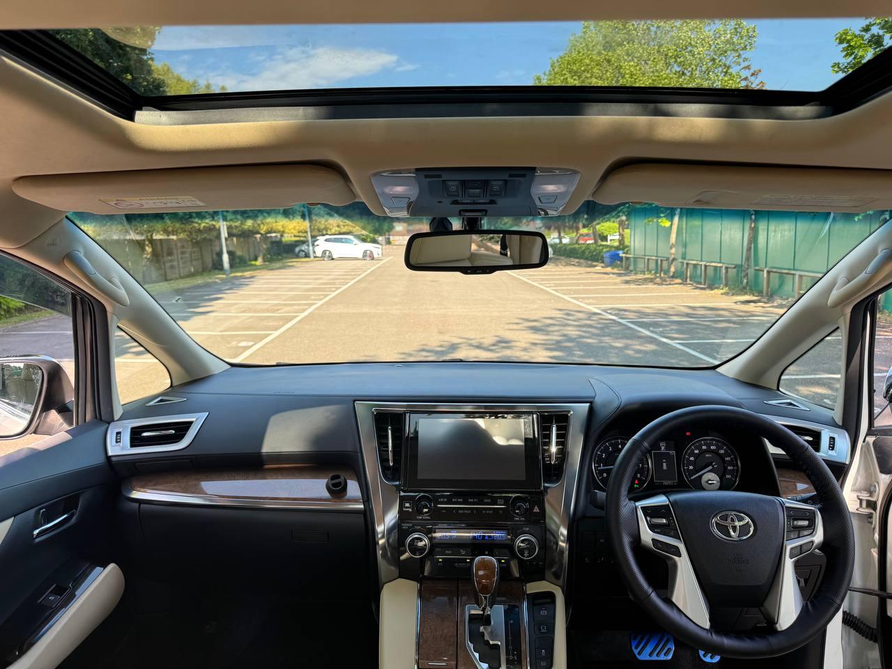 Toyota Alphard Toyota Alphard Executive Lounge Edition