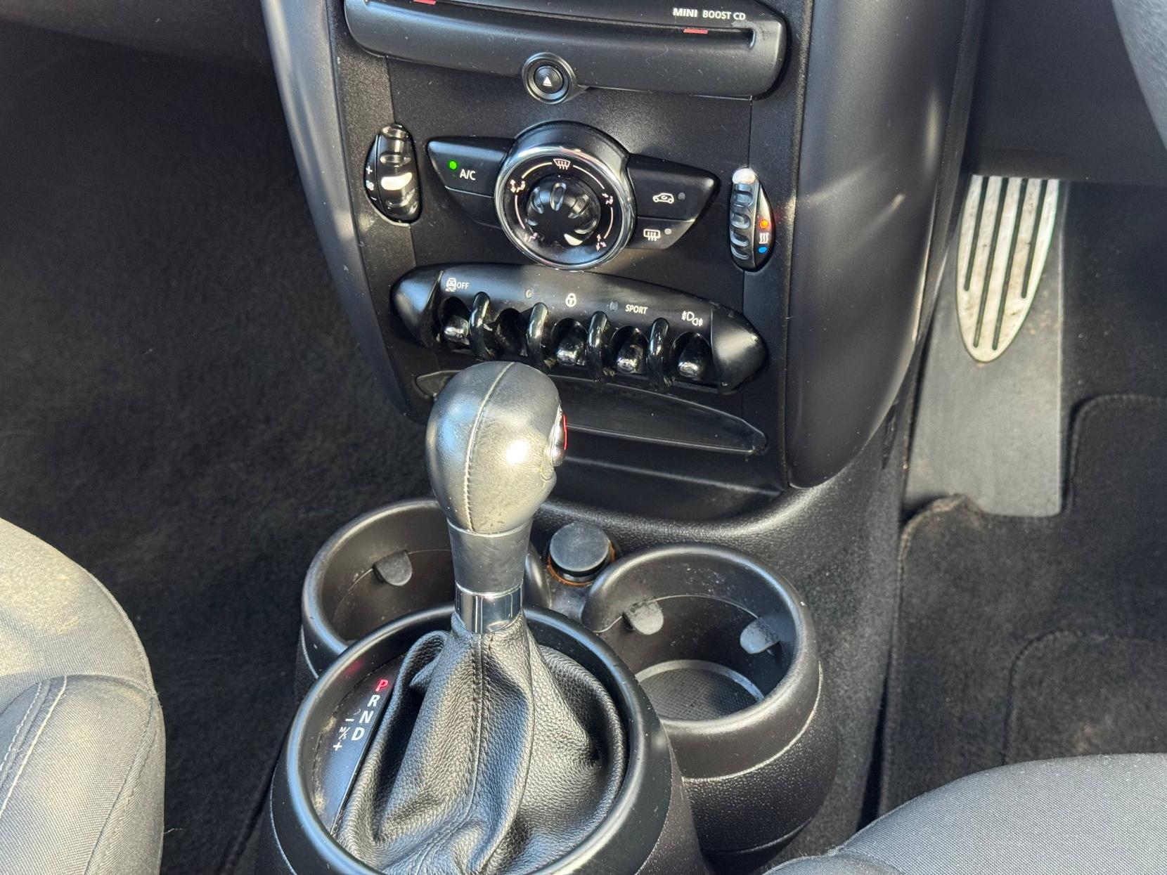 MINI Countryman 2.0 Cooper SD SUV 5dr Diesel Auto Euro 5 (143 ps)