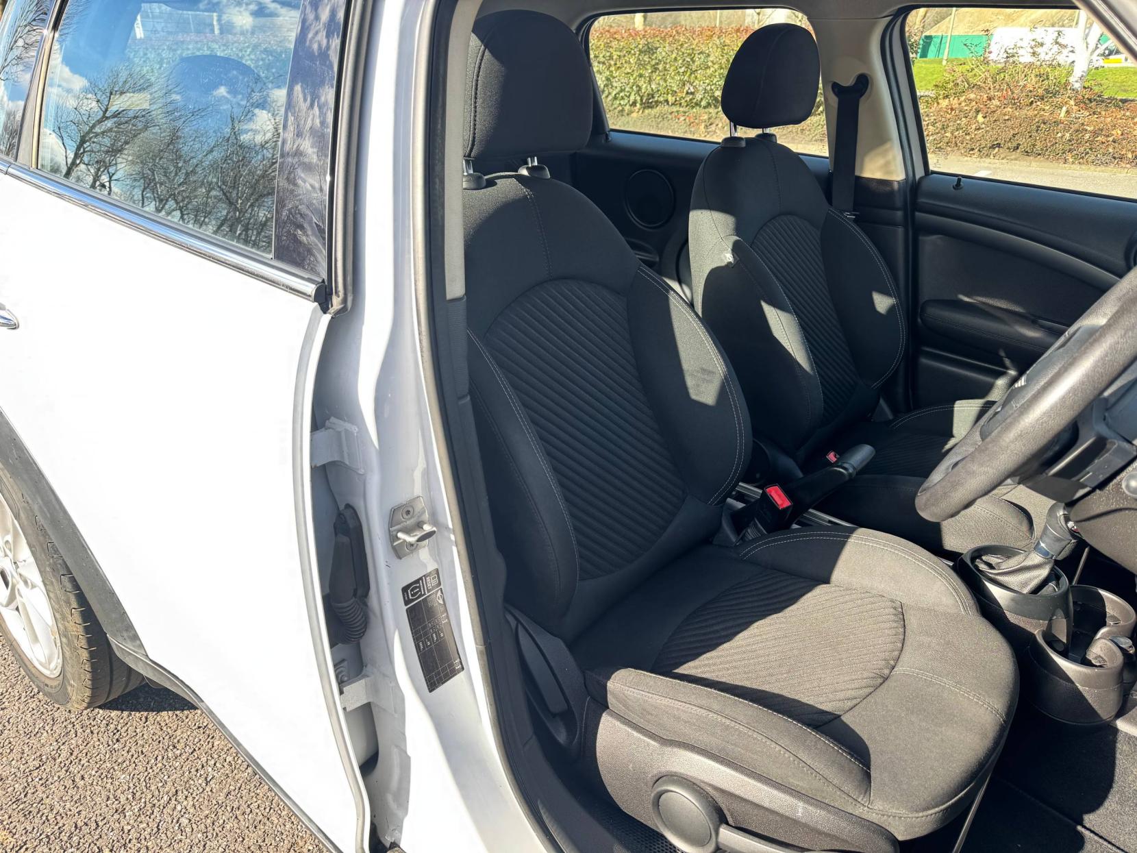 MINI Countryman 2.0 Cooper SD SUV 5dr Diesel Auto Euro 5 (143 ps)