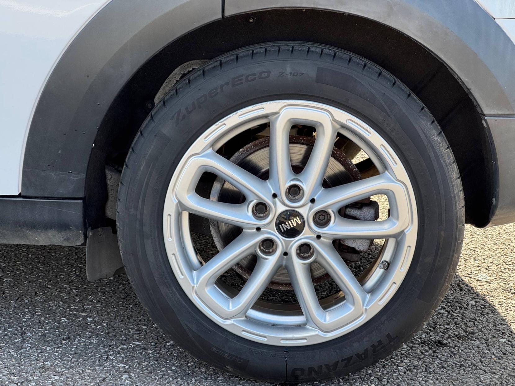 MINI Countryman 2.0 Cooper SD SUV 5dr Diesel Auto Euro 5 (143 ps)