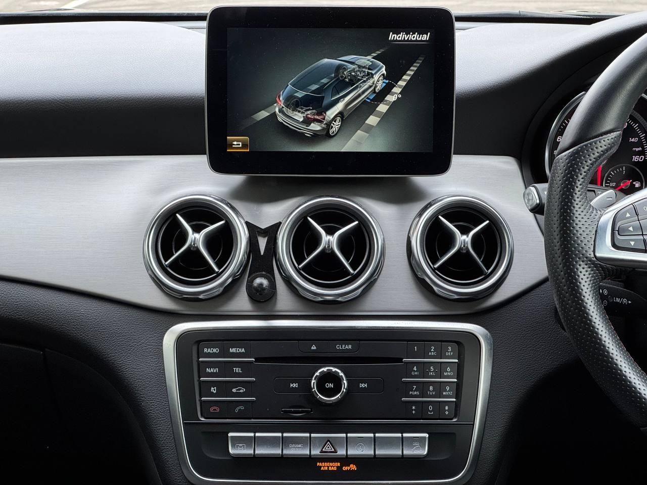 Mercedes-Benz GLA 2.0 GLA250 AMG Line SUV 5dr Petrol 7G-DCT 4MATIC Euro 6 (s/s) (211 ps)