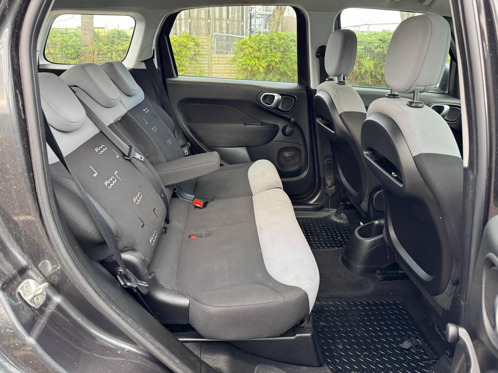 Fiat 500L 1.3 MultiJet Pop Star MPW 5dr Diesel Dualogic Euro 5 (s/s) (85 bhp)