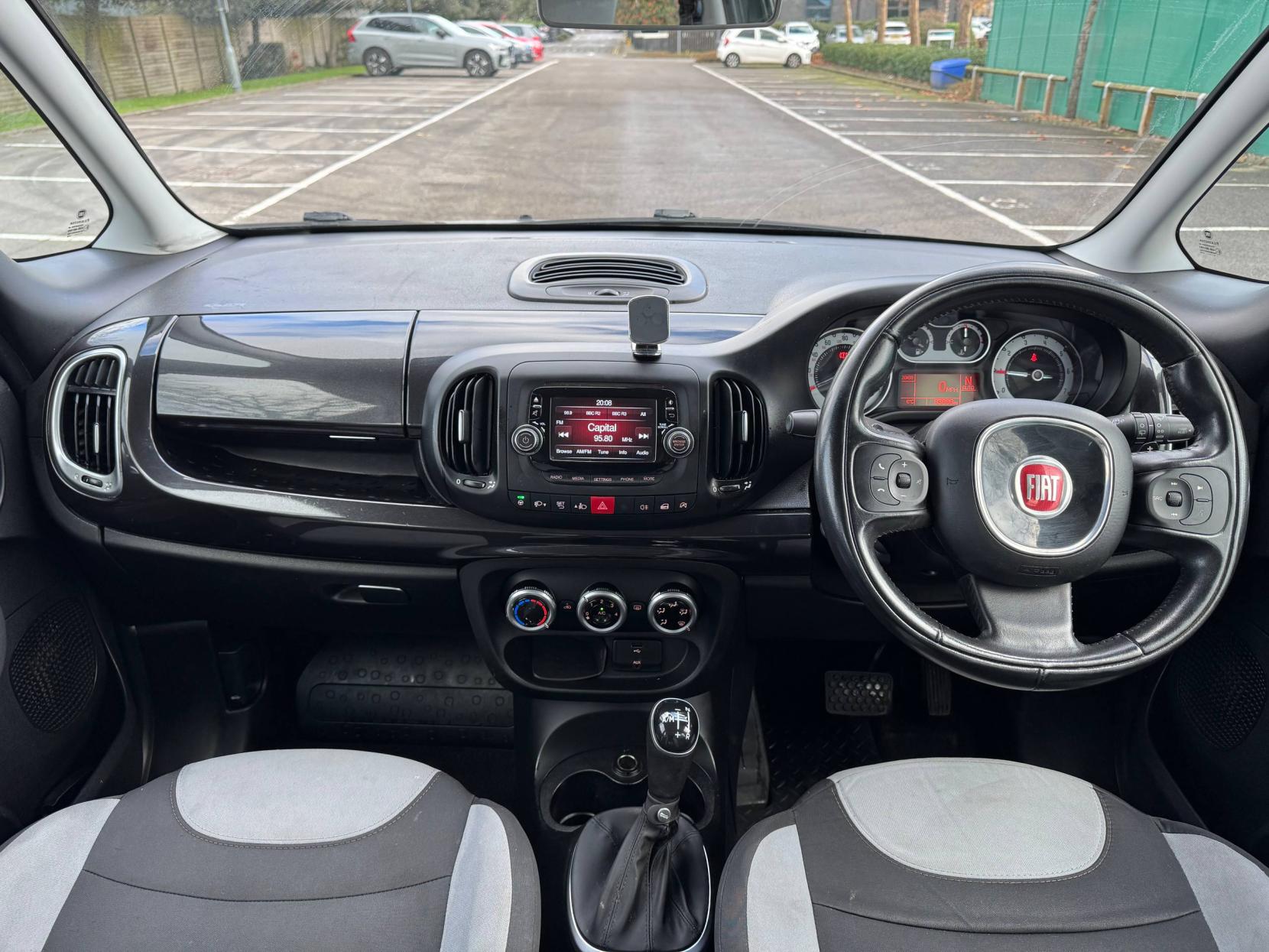 Fiat 500L 1.3 MultiJet Pop Star MPW 5dr Diesel Dualogic Euro 5 (s/s) (85 bhp)