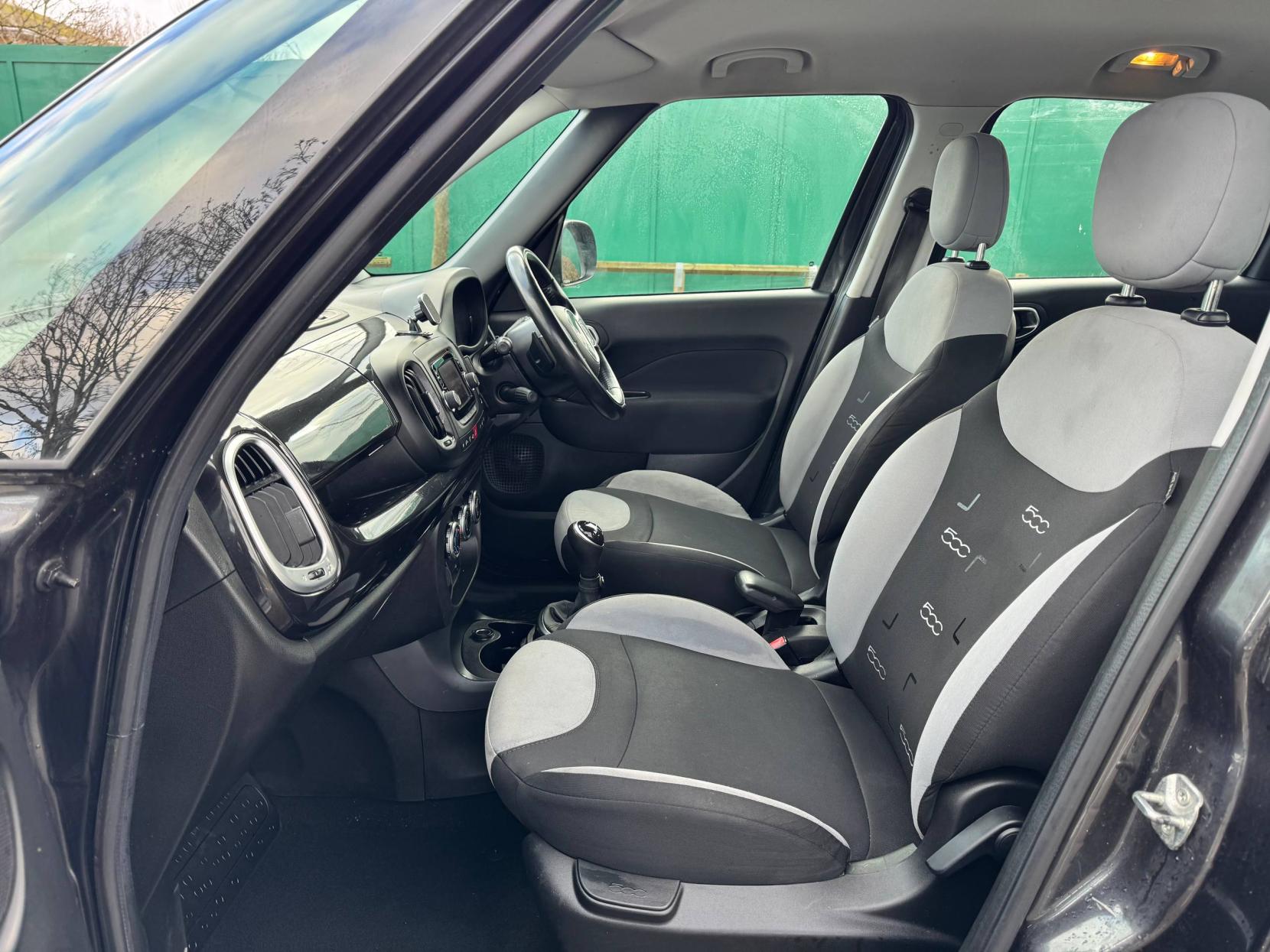 Fiat 500L 1.3 MultiJet Pop Star MPW 5dr Diesel Dualogic Euro 5 (s/s) (85 bhp)