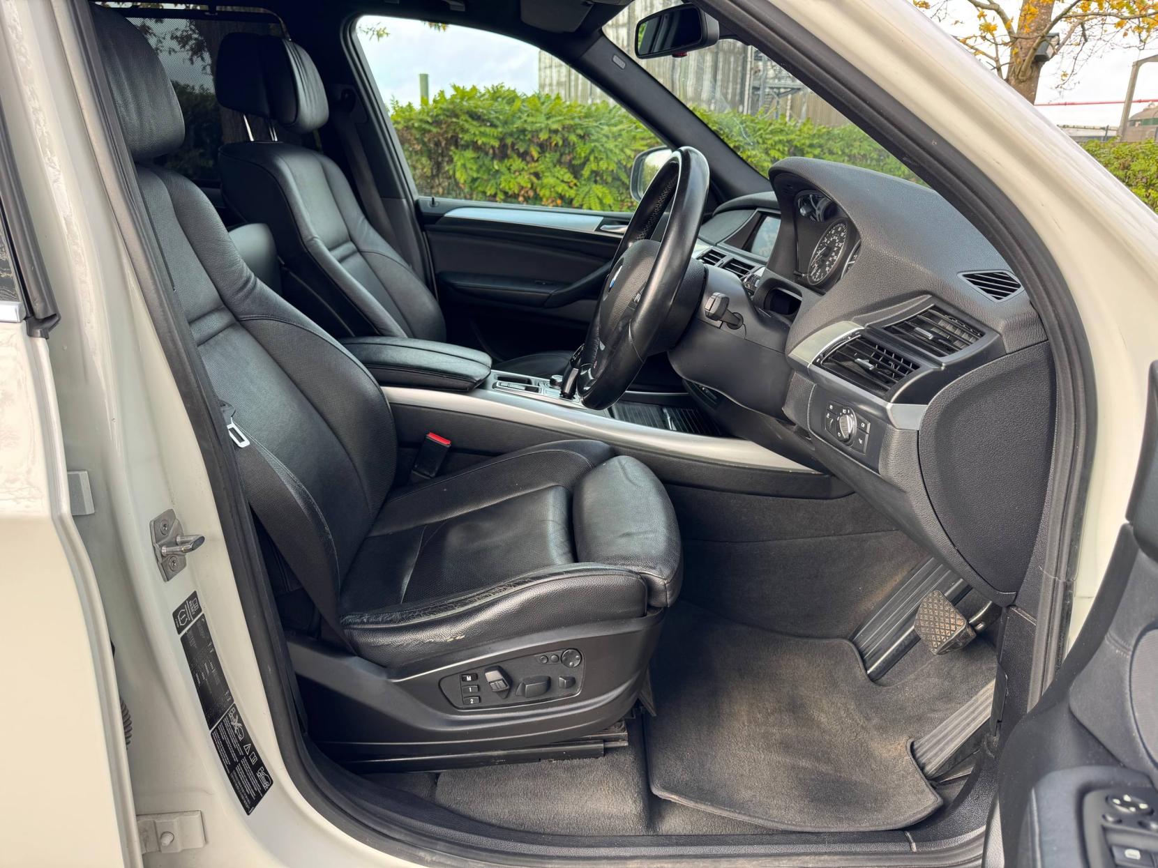 BMW X5 3.0 40d M Sport SUV 5dr Diesel Steptronic xDrive Euro 5 (306 ps)