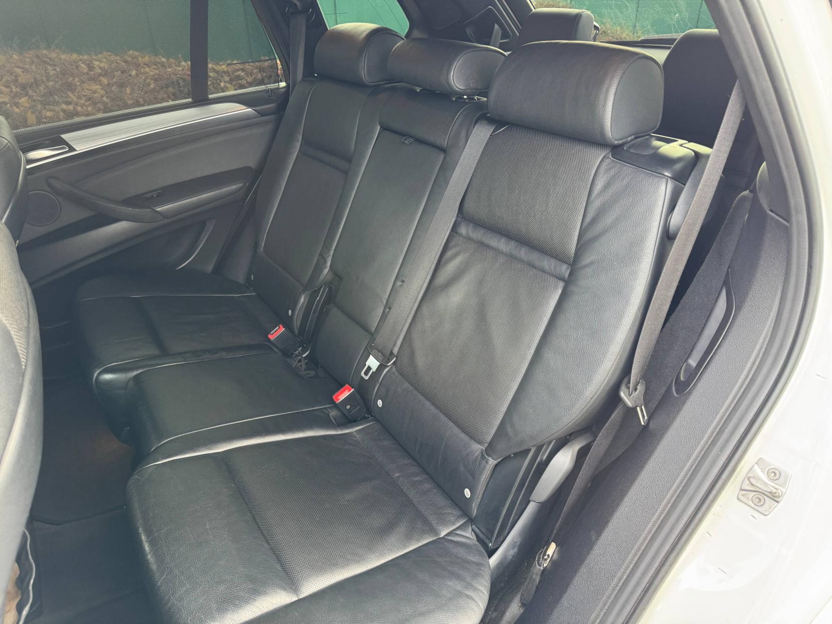 BMW X5 3.0 40d M Sport SUV 5dr Diesel Steptronic xDrive Euro 5 (306 ps)