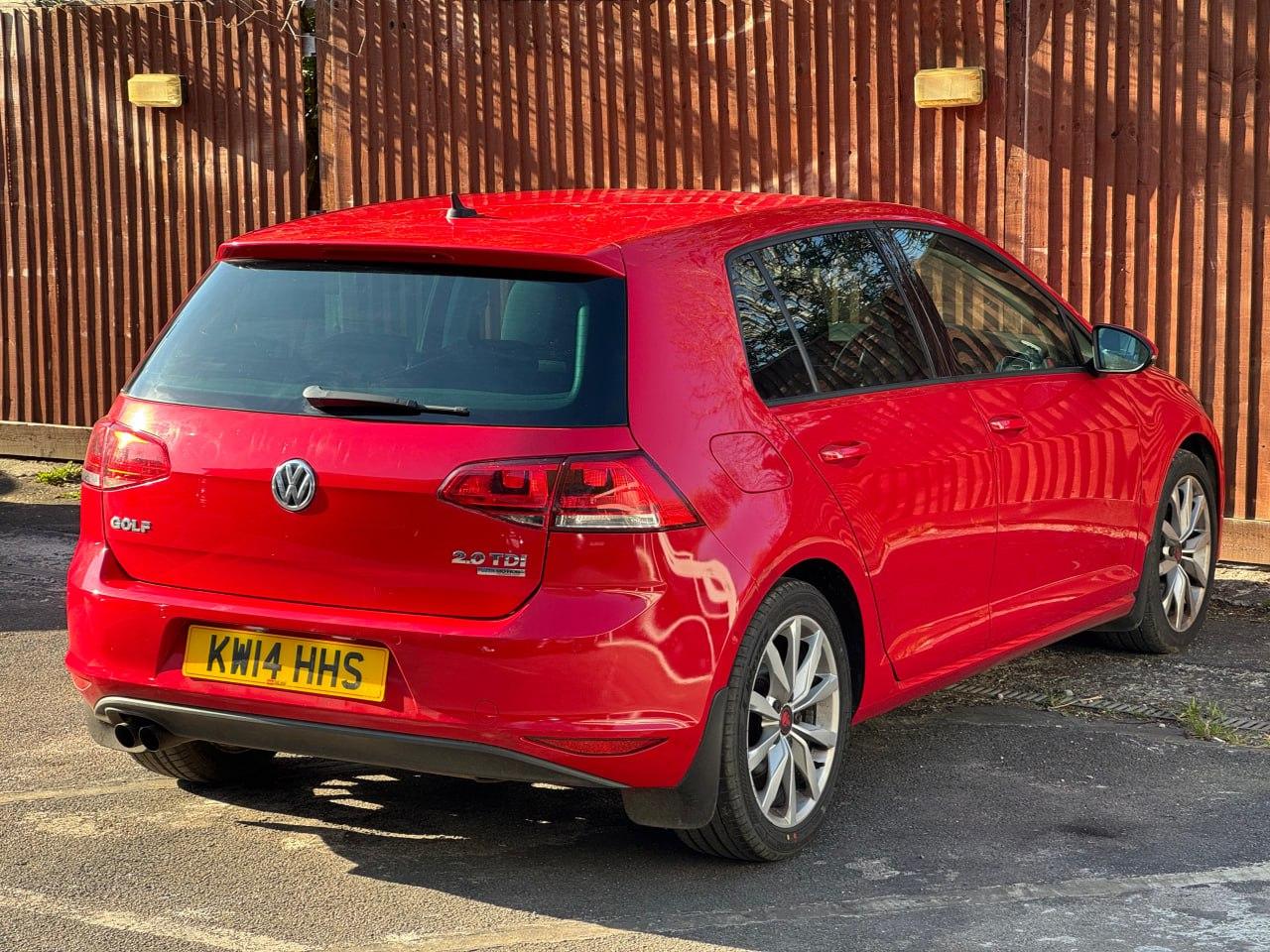 Volkswagen Golf 2.0 TDI BlueMotion Tech GT Hatchback 5dr Diesel DSG Euro 5 (s/s) (150 ps)