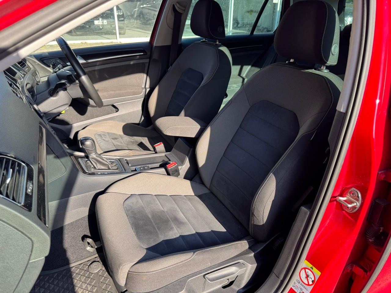 Volkswagen Golf 2.0 TDI BlueMotion Tech GT Hatchback 5dr Diesel DSG Euro 5 (s/s) (150 ps)