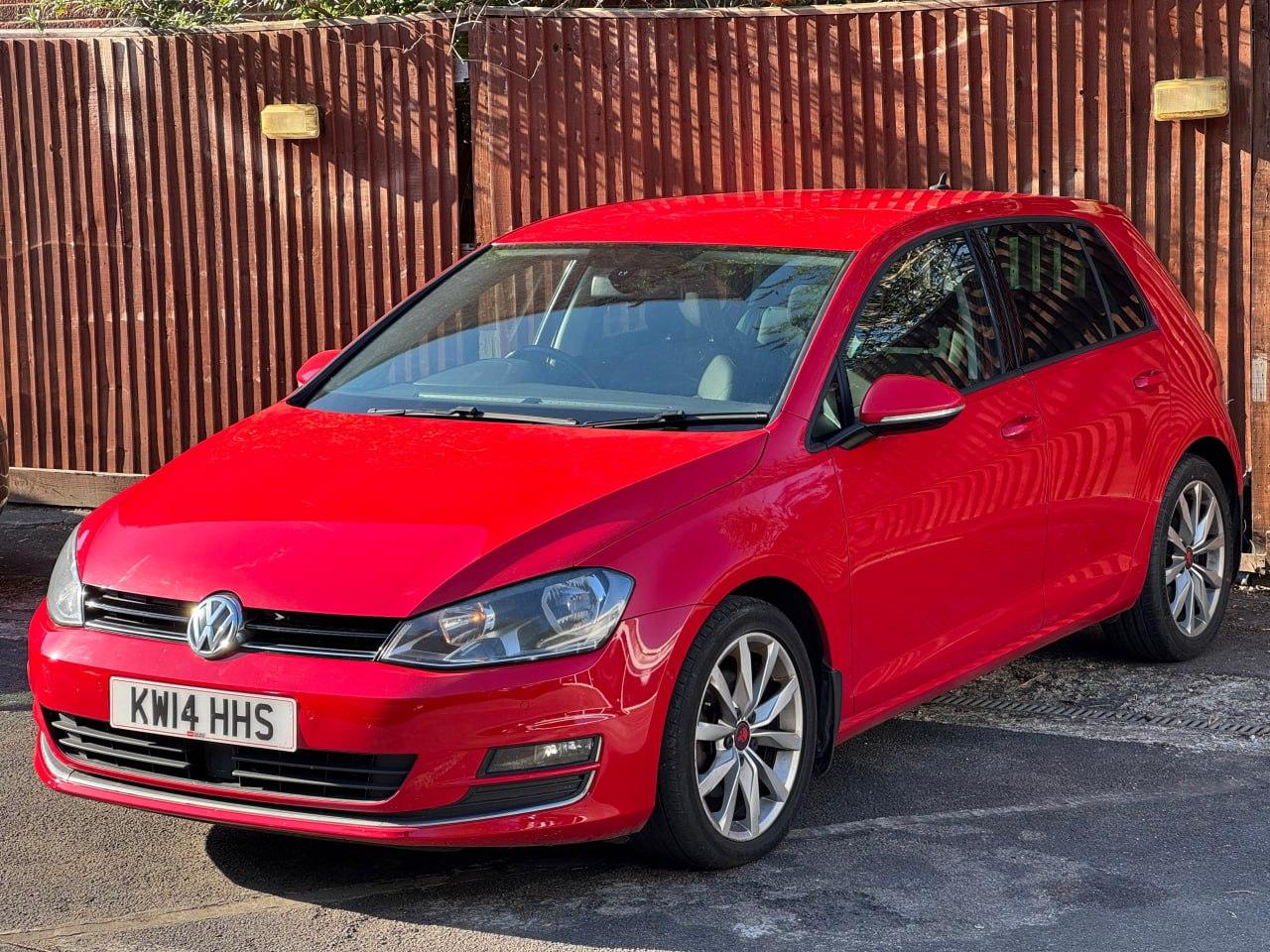 Volkswagen Golf 2.0 TDI BlueMotion Tech GT Hatchback 5dr Diesel DSG Euro 5 (s/s) (150 ps)