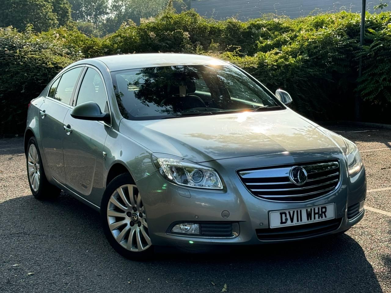 Vauxhall Insignia 2.0 CDTi Elite Nav Hatchback 5dr Diesel Auto Euro 5 (160 ps)