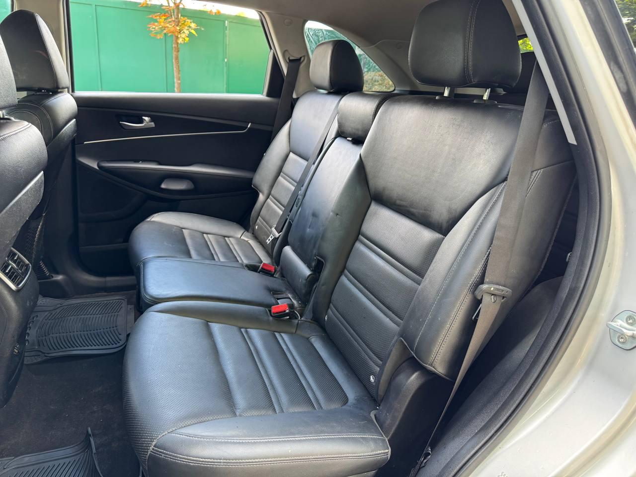 Kia Sorento 2.2 CRDi KX-1 SUV 5dr Diesel Manual AWD Euro 6 (s/s) (197 bhp)