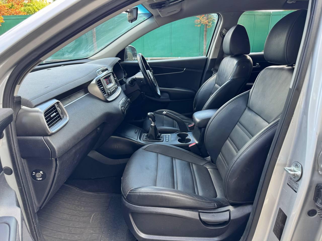 Kia Sorento 2.2 CRDi KX-1 SUV 5dr Diesel Manual AWD Euro 6 (s/s) (197 bhp)
