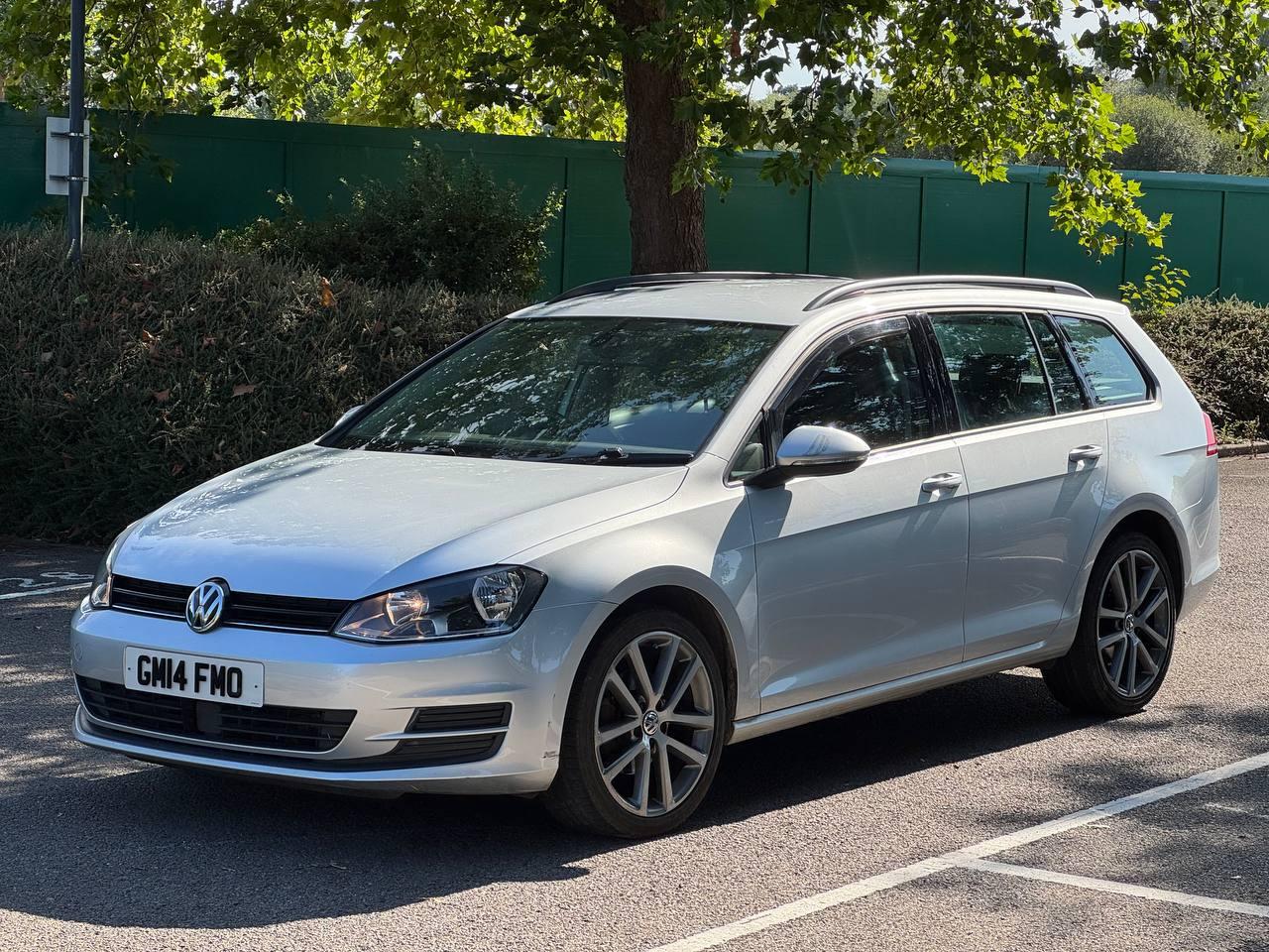 Volkswagen Golf 1.6 TDI BlueMotion Tech SE Estate 5dr Diesel DSG Euro 5 (s/s) (105 ps)