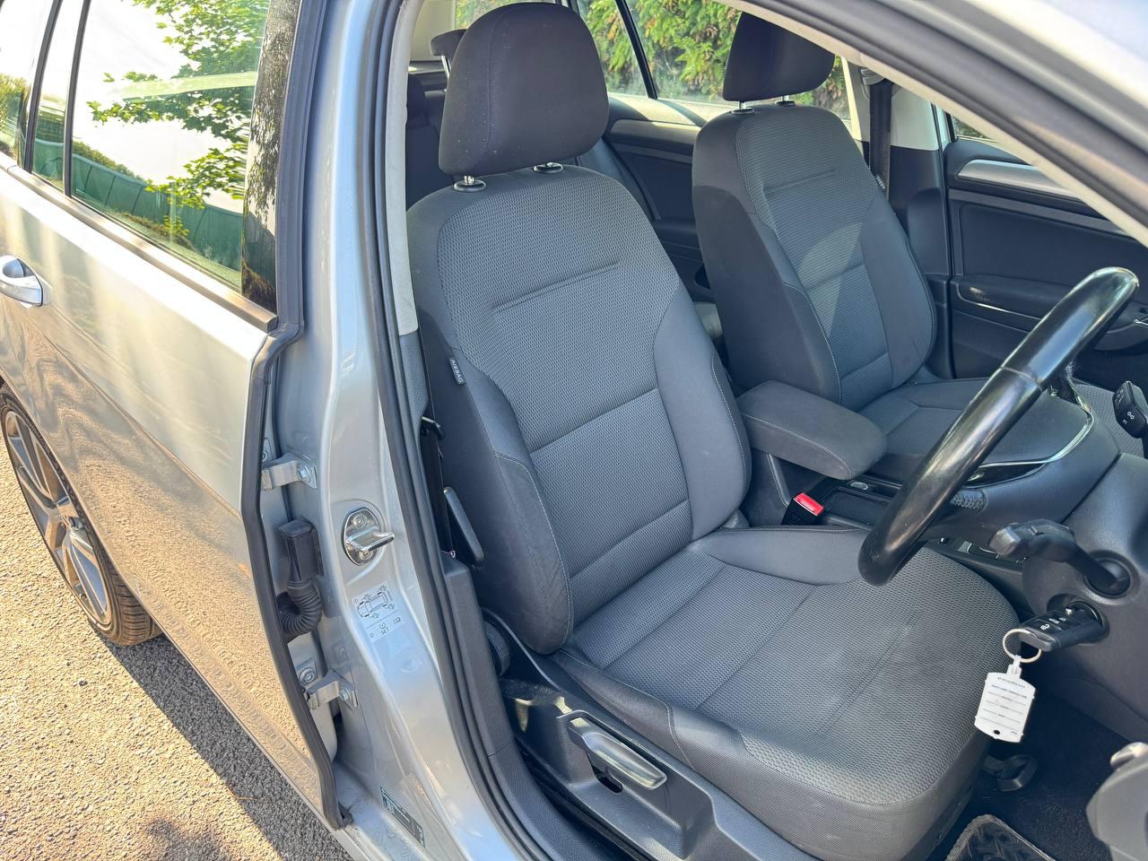 Volkswagen Golf 1.6 TDI BlueMotion Tech SE Estate 5dr Diesel DSG Euro 5 (s/s) (105 ps)
