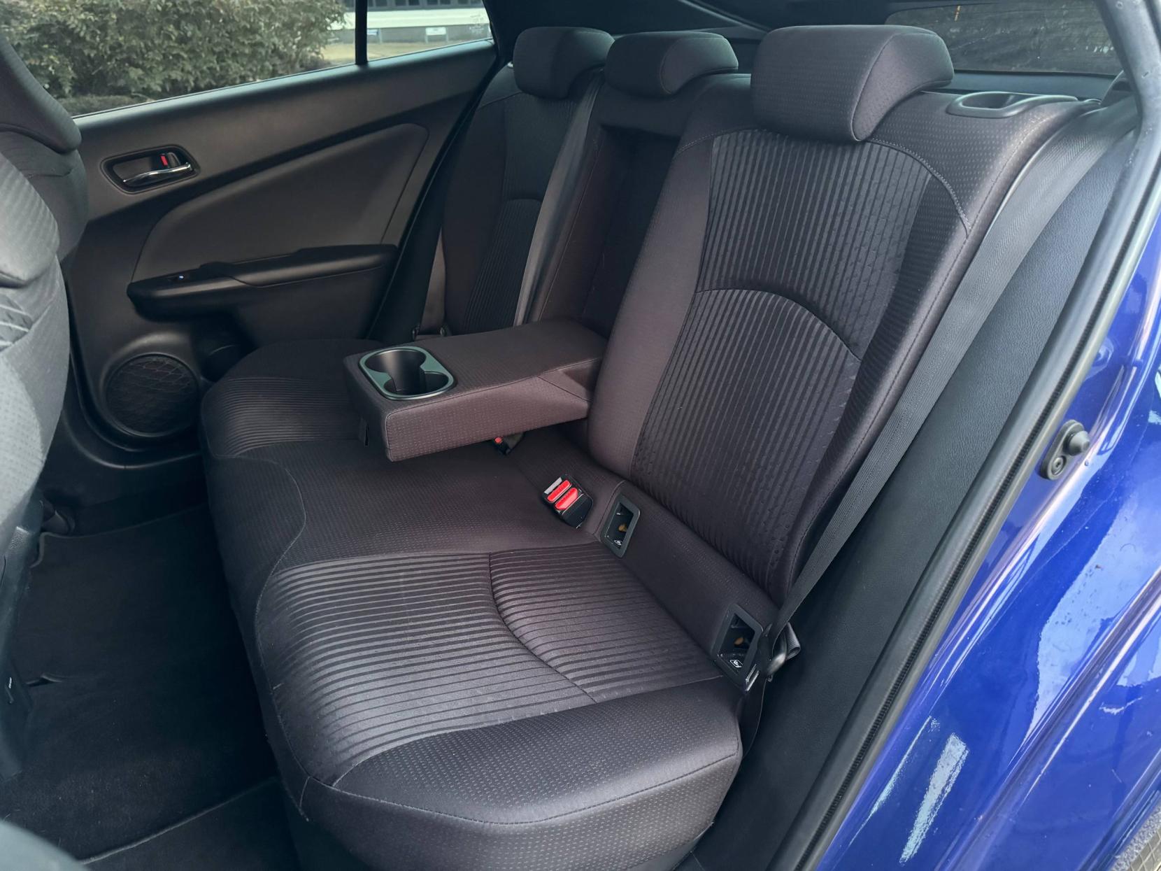 Toyota Prius 1.8 VVT-h Active Hatchback 5dr Petrol Hybrid CVT Euro 6 (s/s) (122 ps)