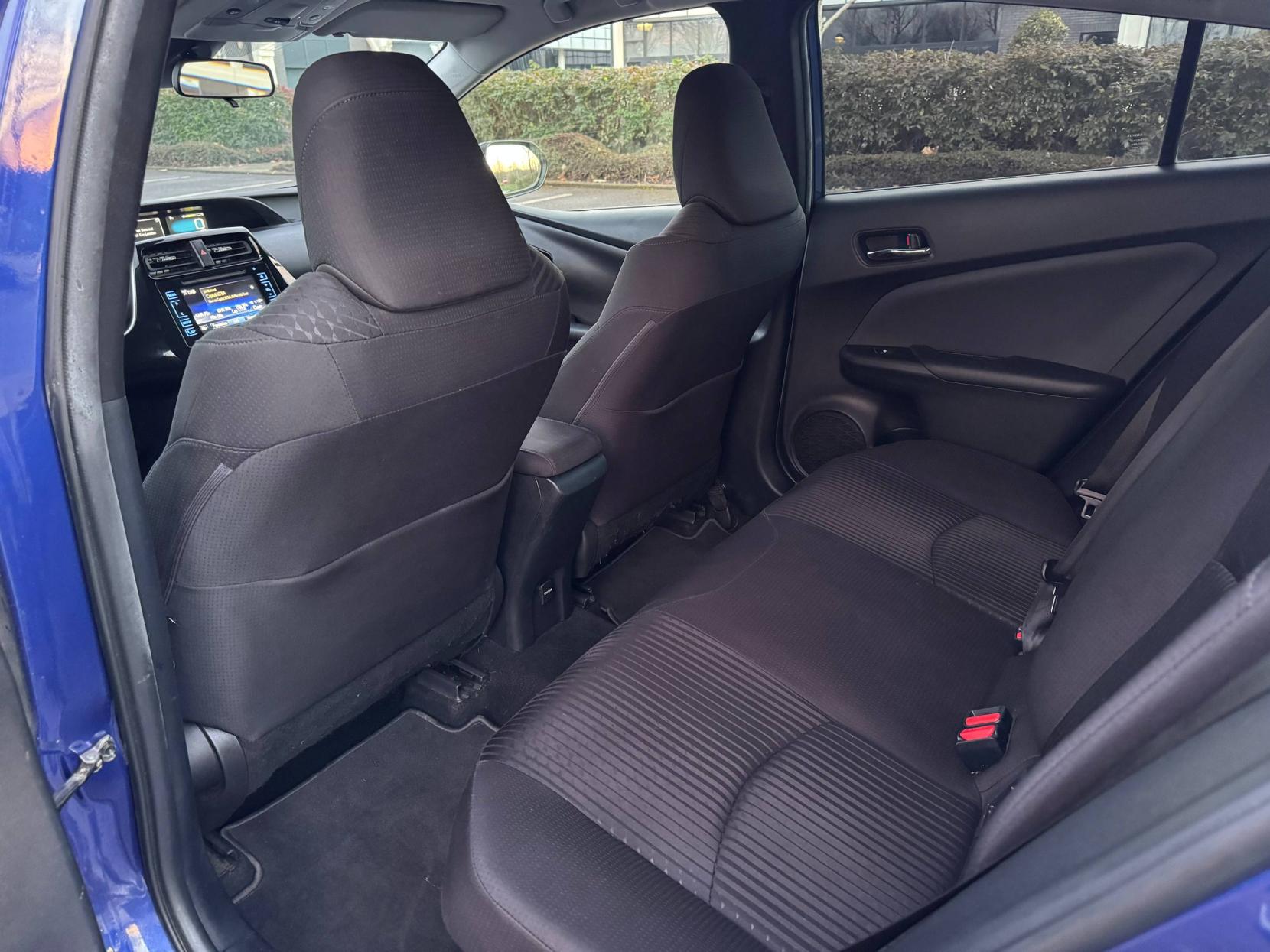 Toyota Prius 1.8 VVT-h Active Hatchback 5dr Petrol Hybrid CVT Euro 6 (s/s) (122 ps)